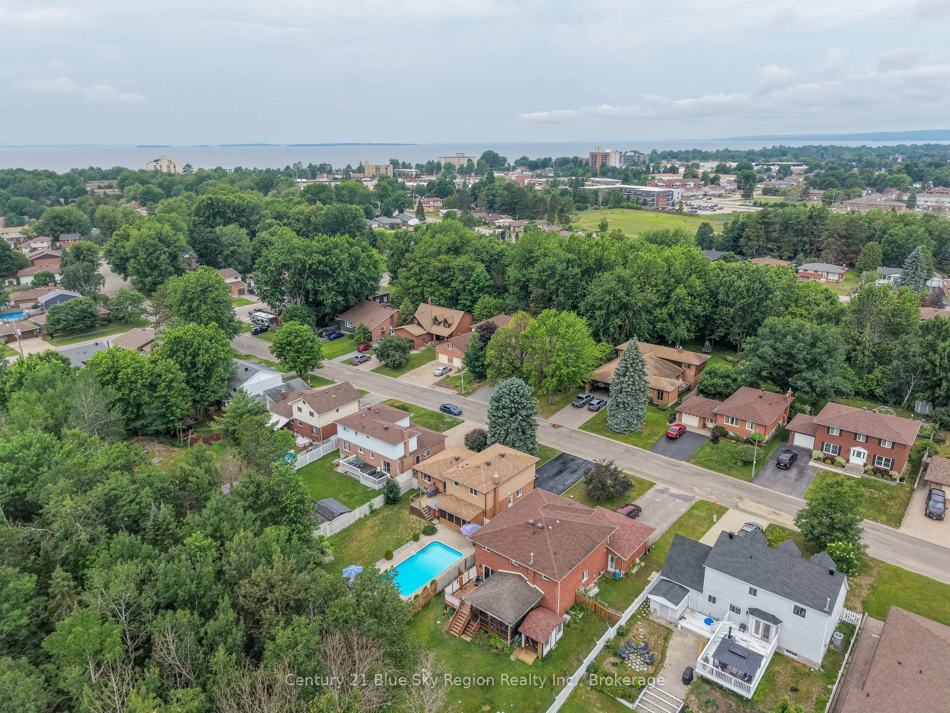 Photo 48 of 87 Labreche Drive, North Bay, Ferris — HOMEH