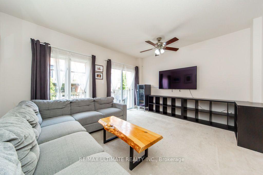 Photo 18 of 52 Bluewater Court, Etobicoke, Mimico — HOMEH