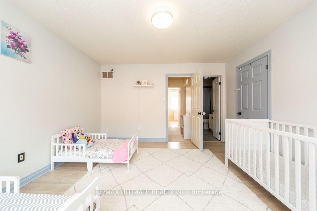 Photo 27 of 52 Bluewater Court, Etobicoke, Mimico — HOMEH
