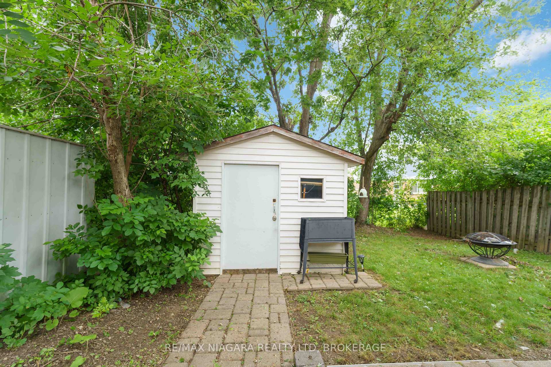 Photo 30 of Unit Basement, 12 Wallace Street, St. Catharines, Western Hill — HOMEH
