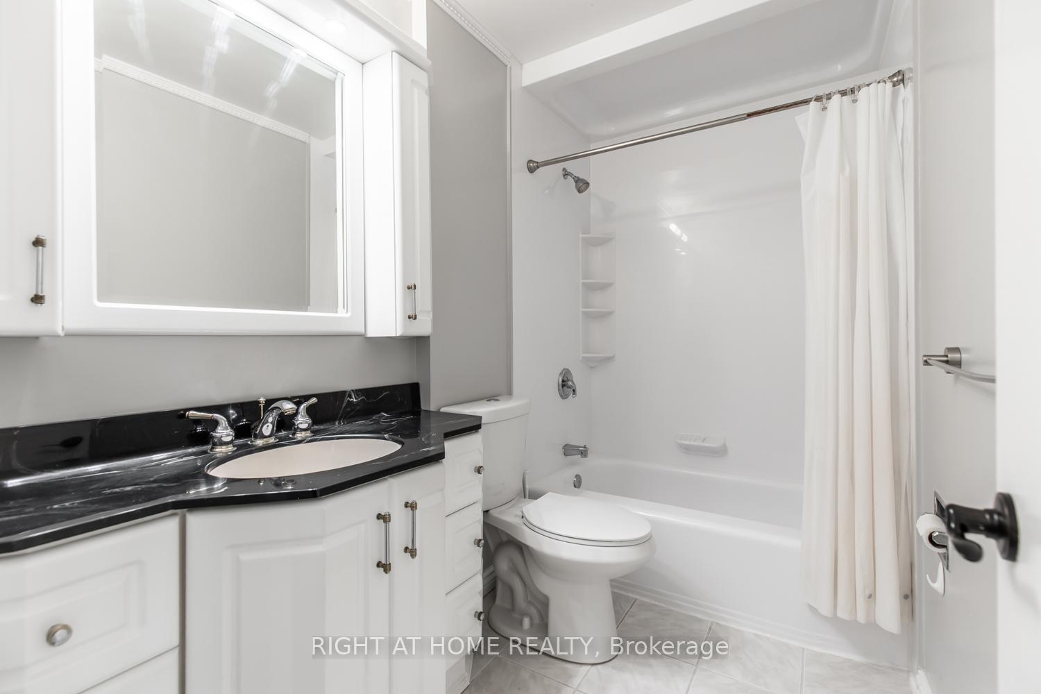 Photo 21 of 12 Murellen Crescent, North York, Victoria Village — HOMEH