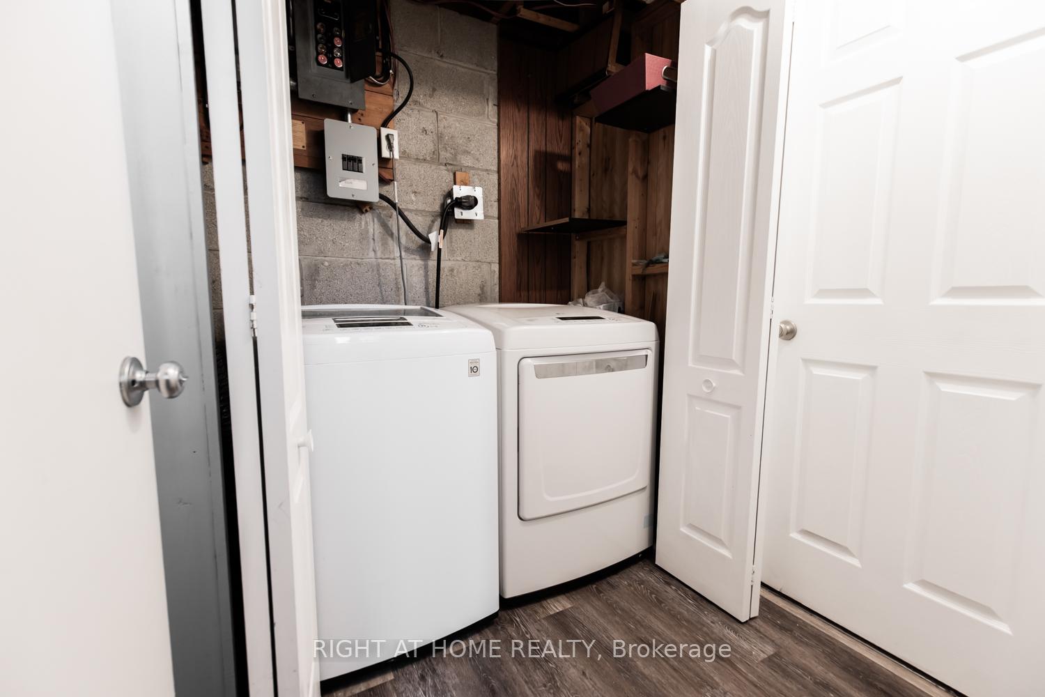 Photo 26 of 12 Murellen Crescent, North York, Victoria Village — HOMEH