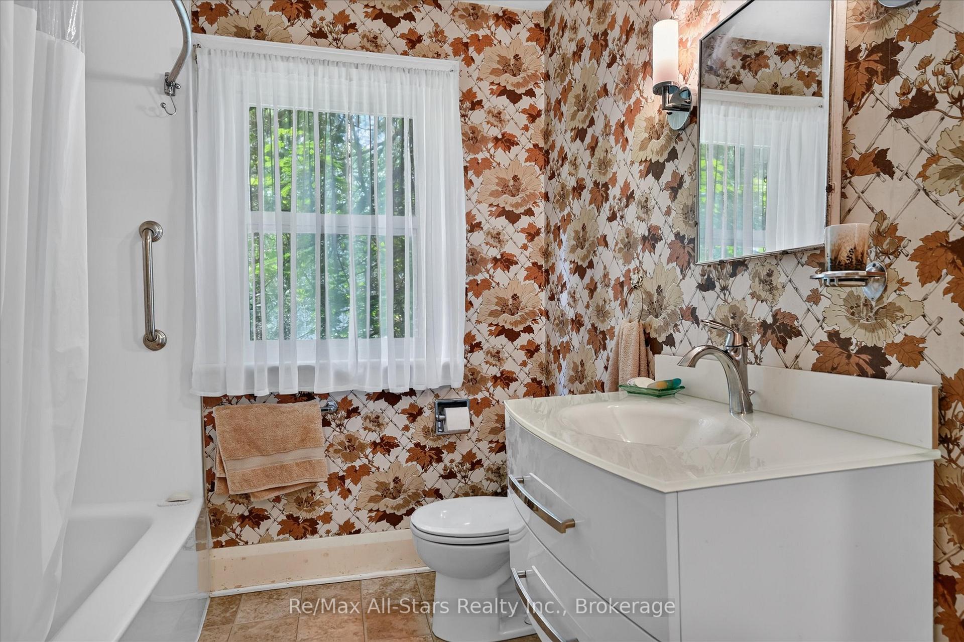 Photo 32 of 85 Grandy Road, Kawartha Lakes, Coboconk — HOMEH