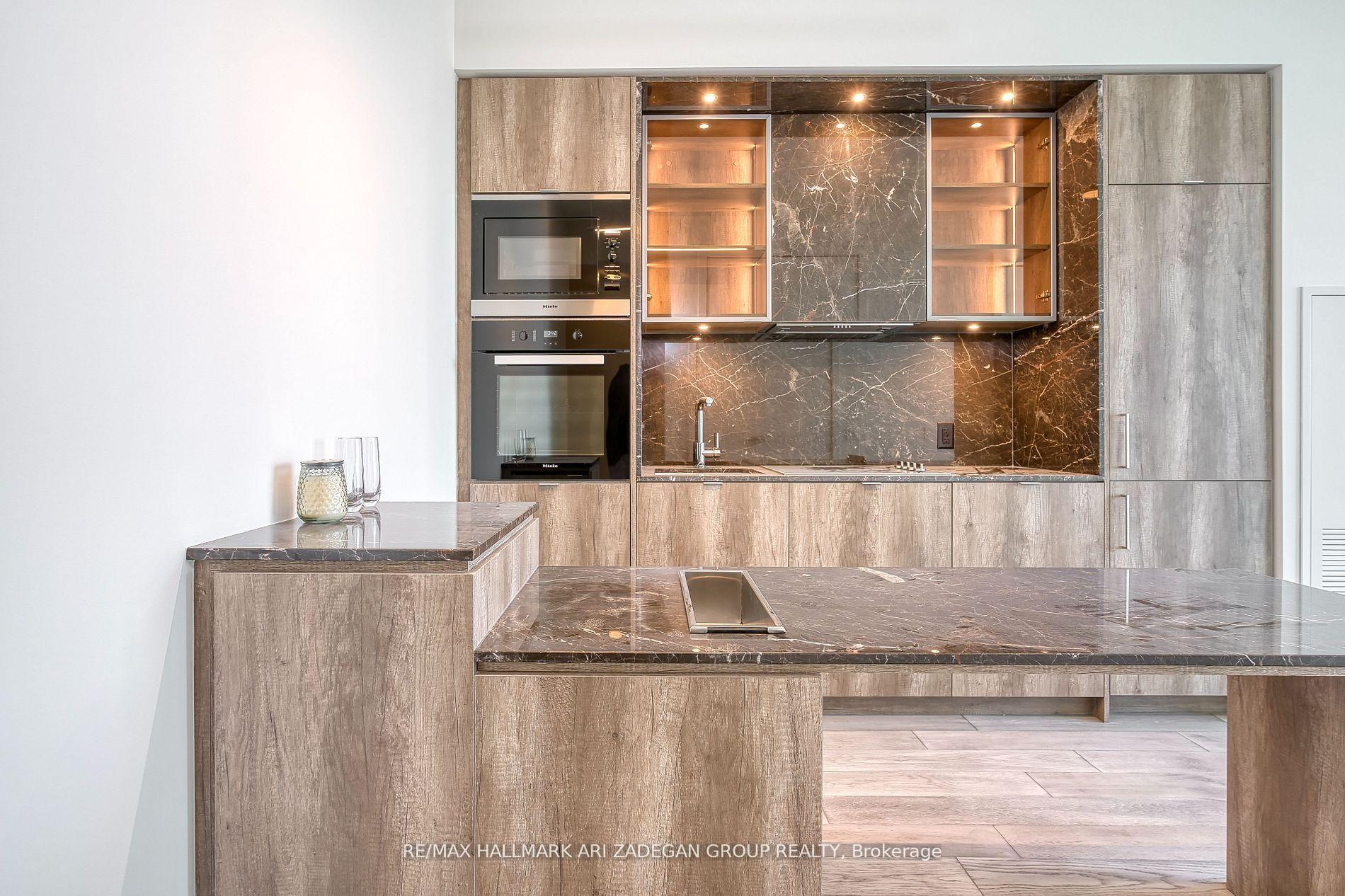 Photo 3 of Unit 5806, 11 Yorkville Avenue, Toronto, The Annex — HOMEH