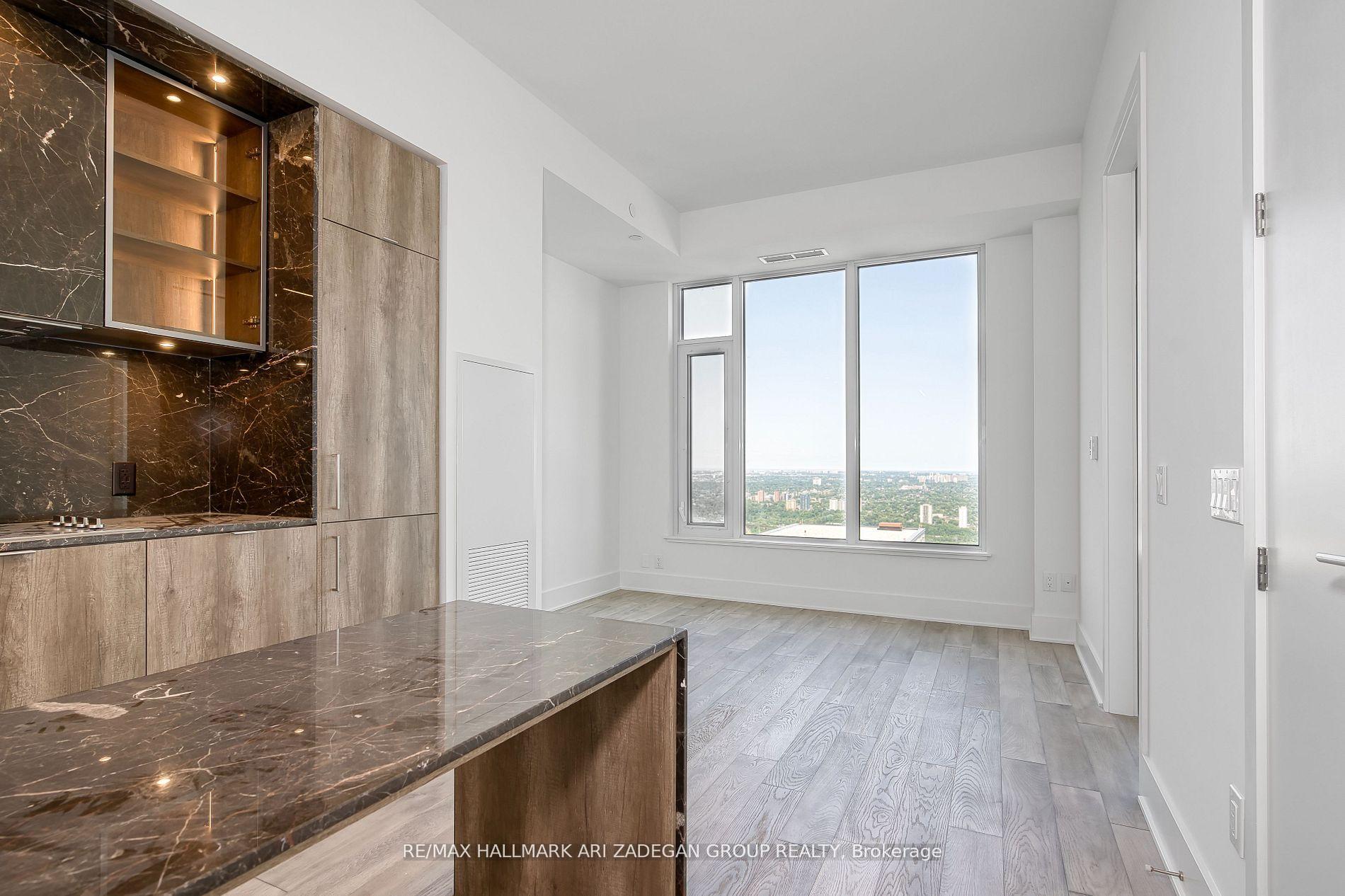 Photo 4 of Unit 5806, 11 Yorkville Avenue, Toronto, The Annex — HOMEH