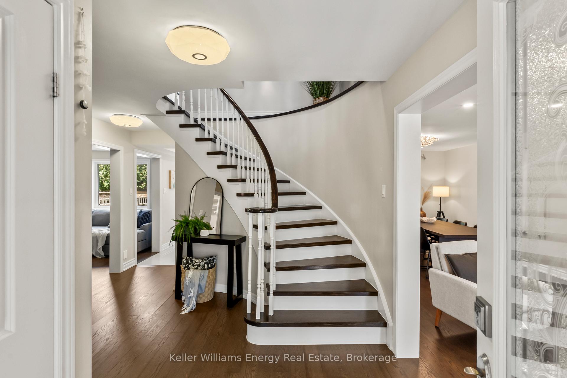 Photo 5 of 35 William Stephenson Drive, Whitby, Blue Grass Meadows — HOMEH