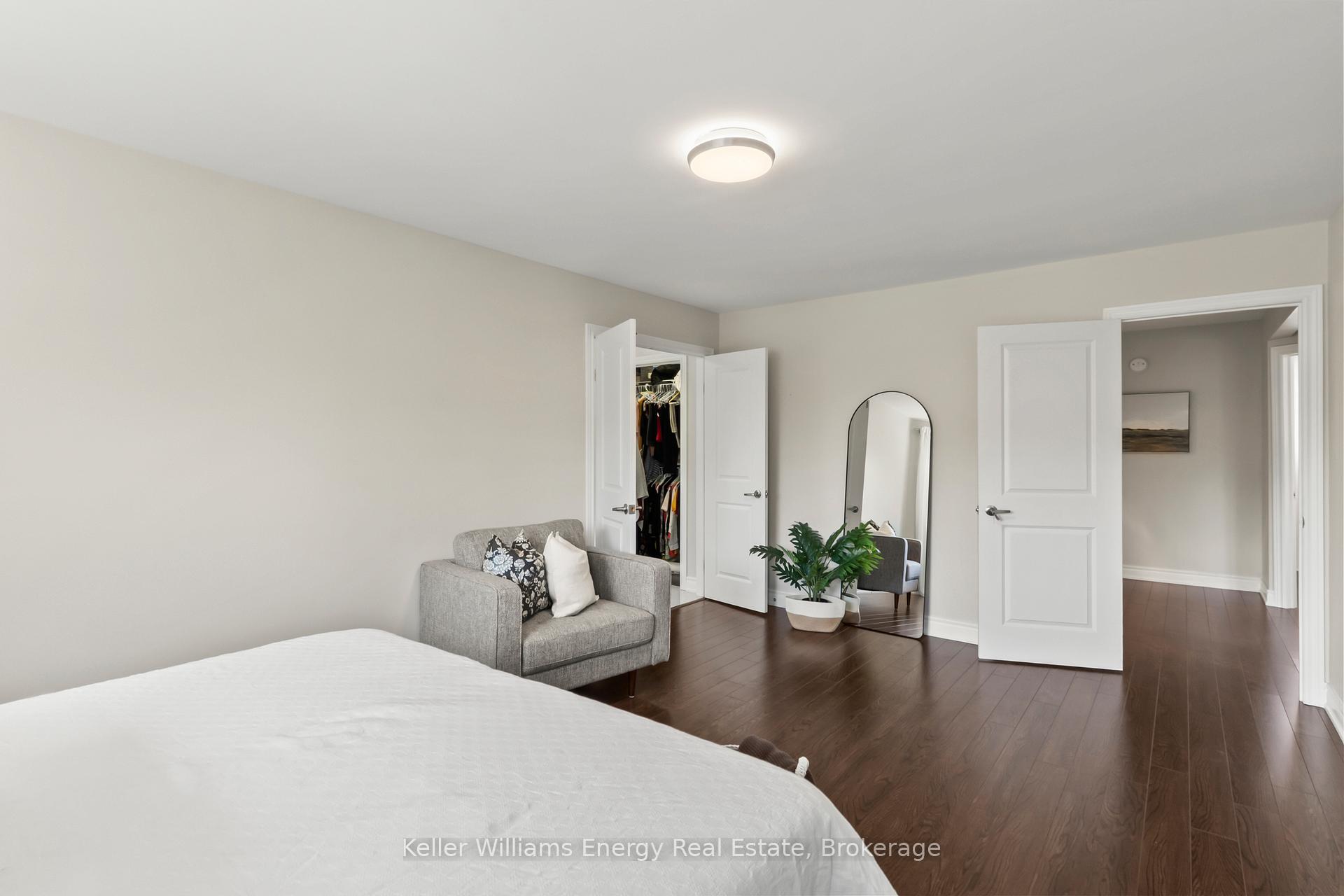 Photo 22 of 35 William Stephenson Drive, Whitby, Blue Grass Meadows — HOMEH