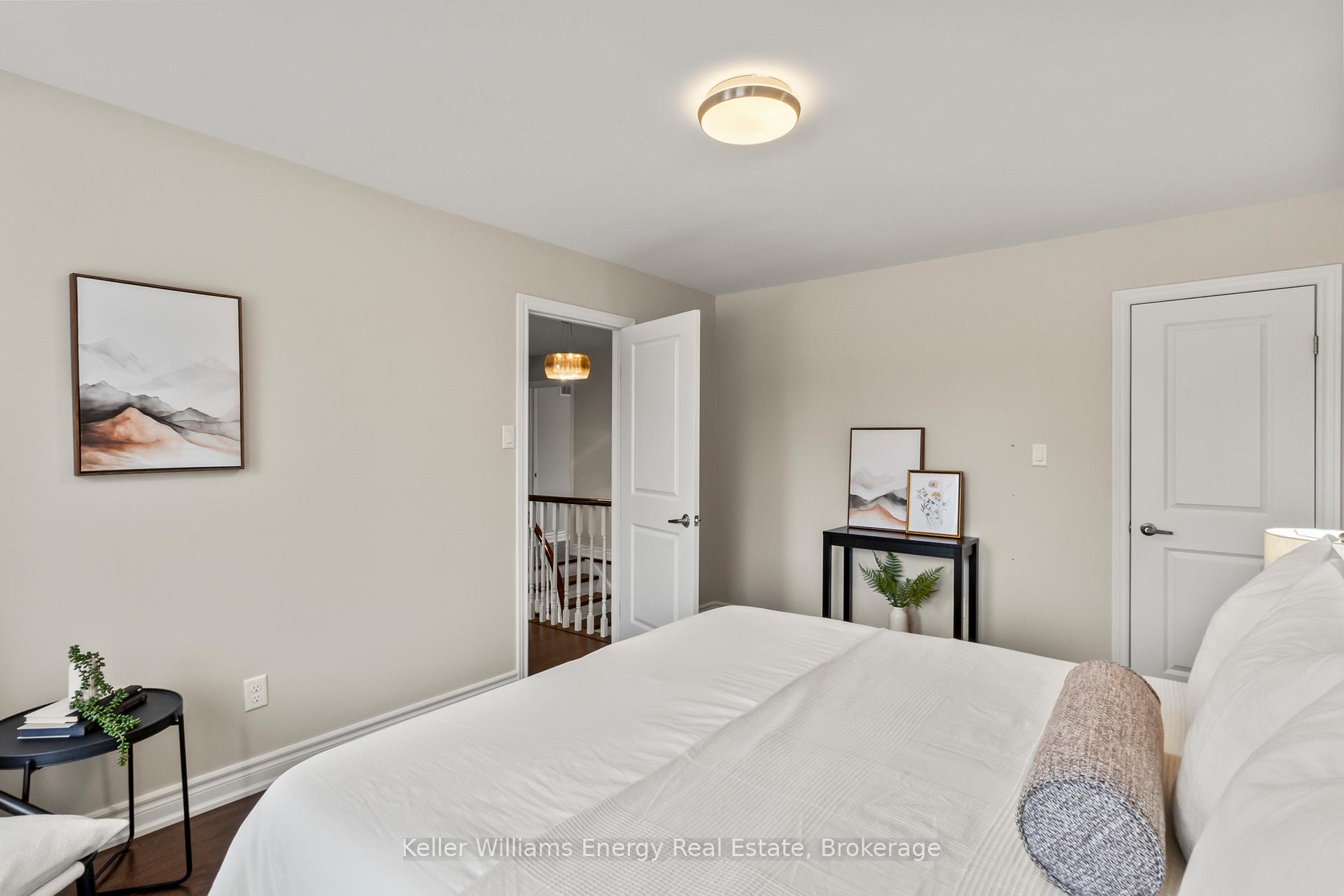 Photo 28 of 35 William Stephenson Drive, Whitby, Blue Grass Meadows — HOMEH