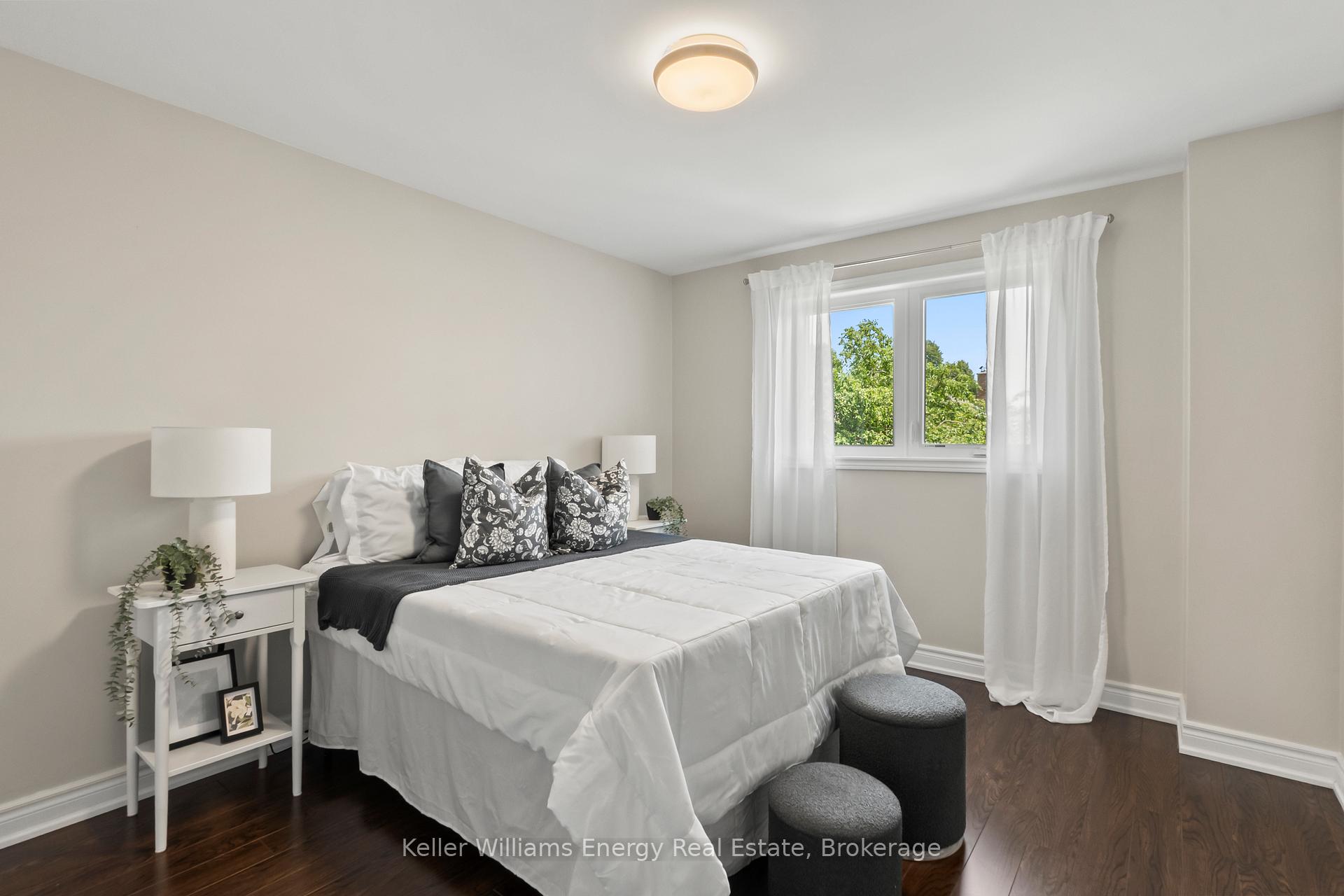 Photo 29 of 35 William Stephenson Drive, Whitby, Blue Grass Meadows — HOMEH