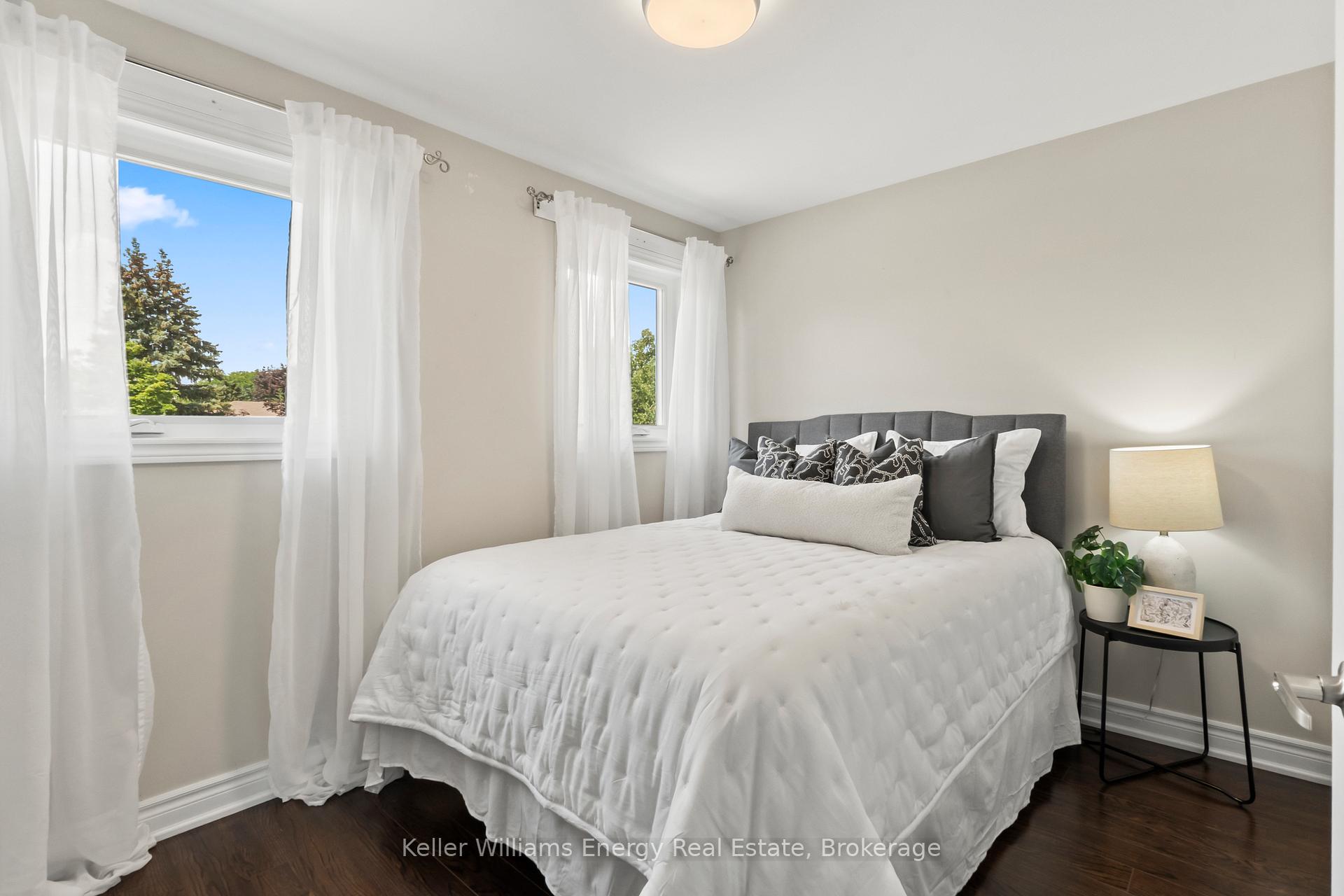 Photo 30 of 35 William Stephenson Drive, Whitby, Blue Grass Meadows — HOMEH