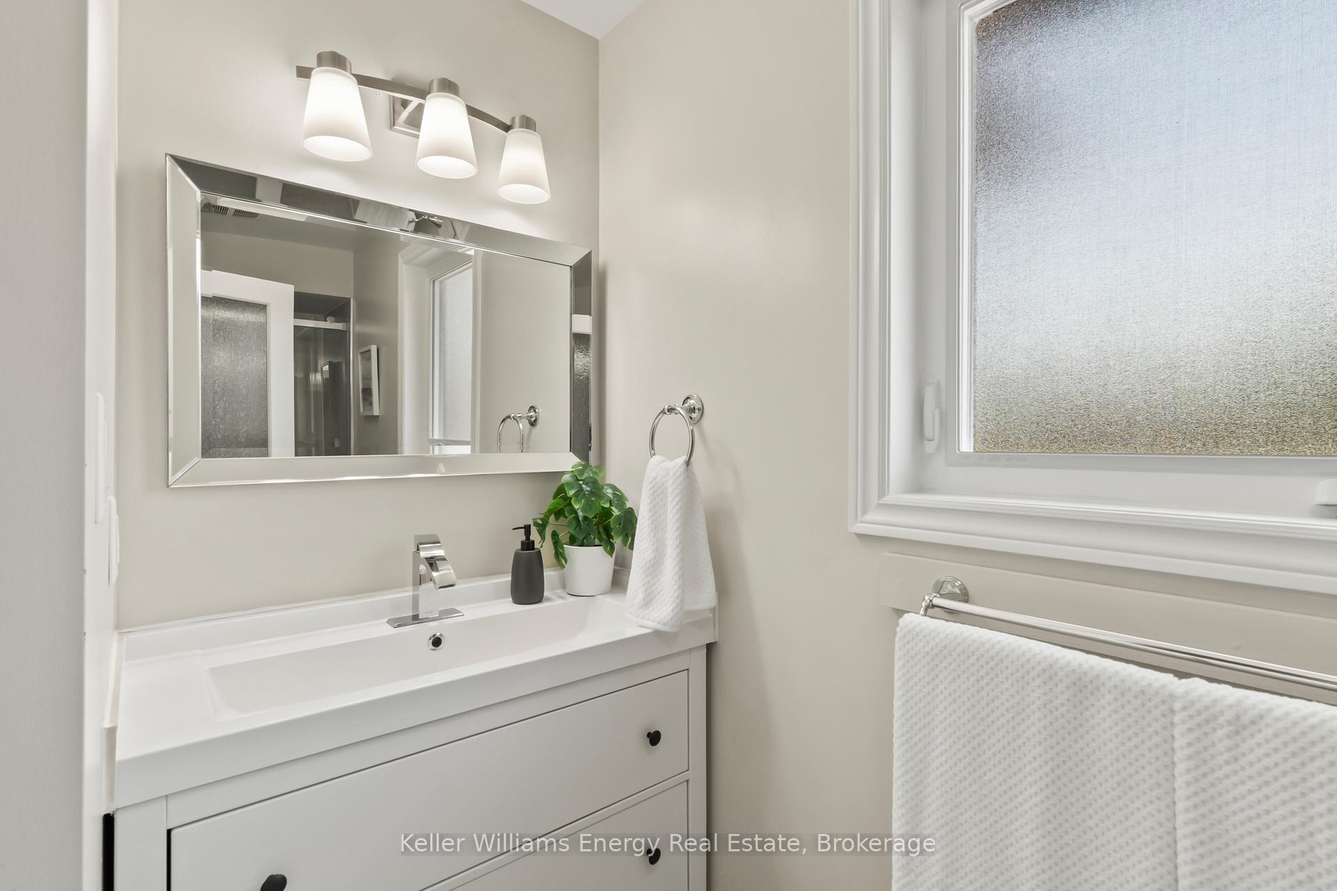 Photo 31 of 35 William Stephenson Drive, Whitby, Blue Grass Meadows — HOMEH