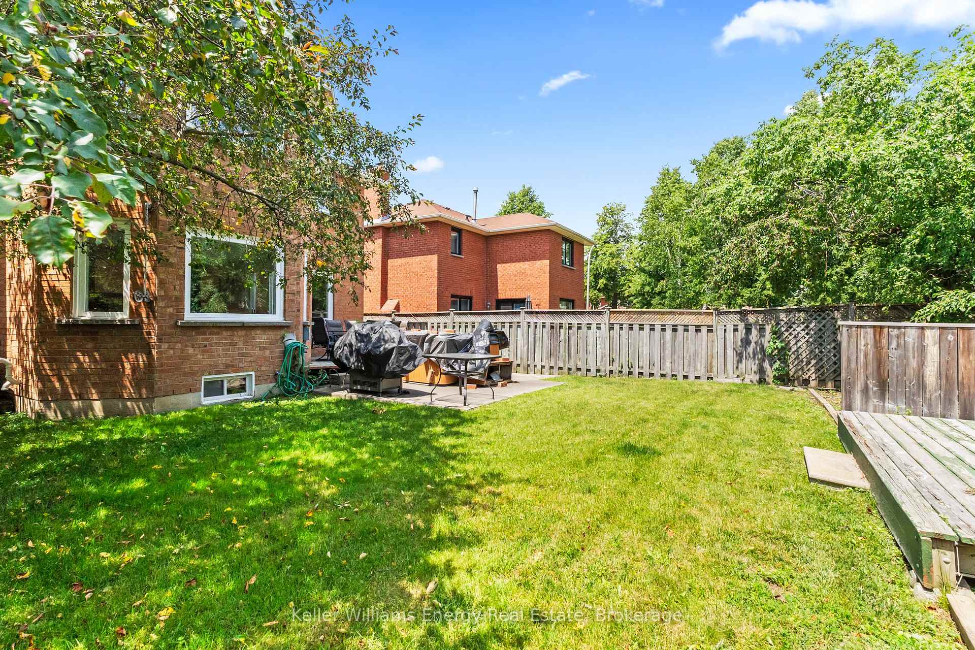 Photo 42 of 35 William Stephenson Drive, Whitby, Blue Grass Meadows — HOMEH