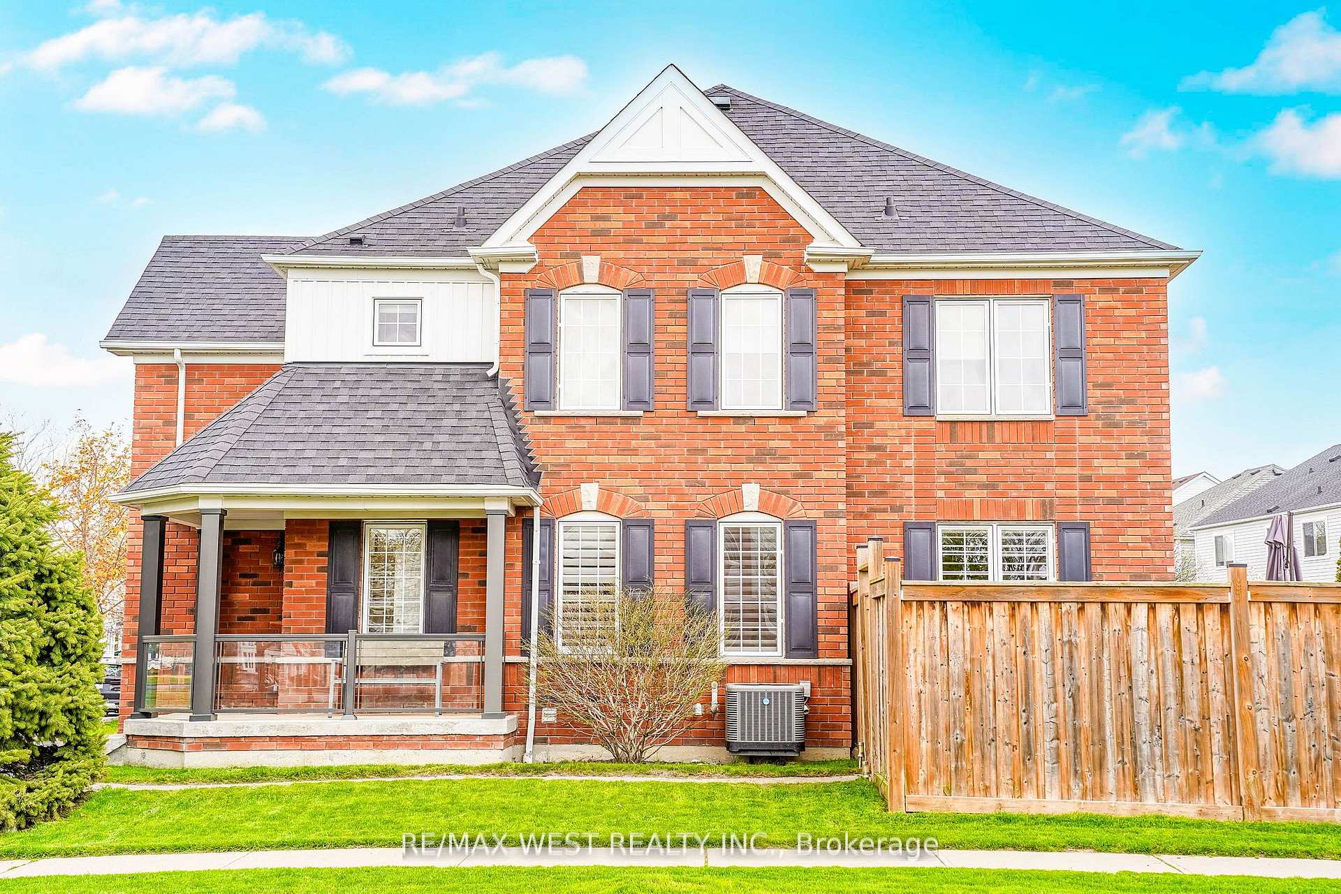 Photo 3 of 112 Handley Crescent, Ajax, South East — HOMEH