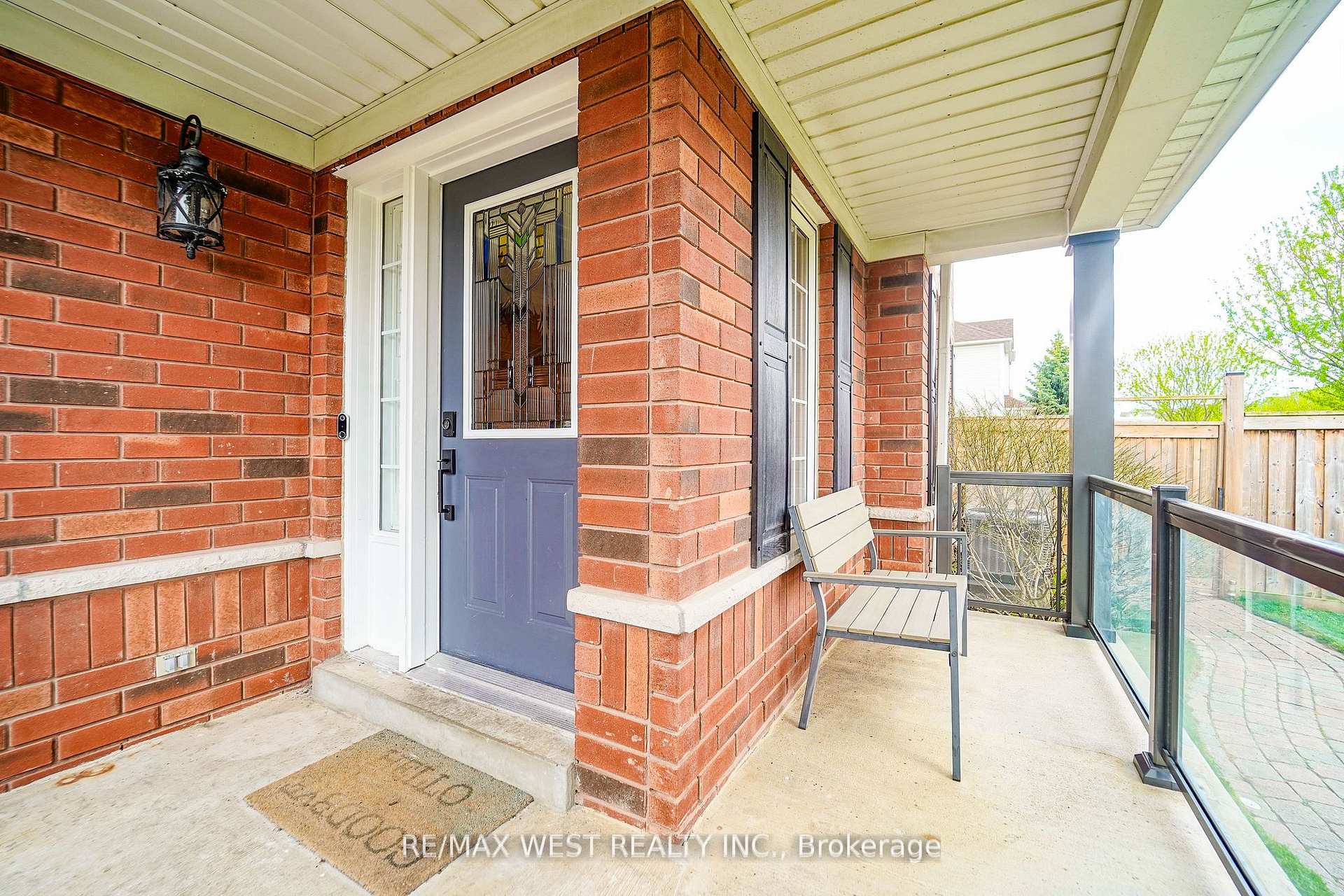 Photo 6 of 112 Handley Crescent, Ajax, South East — HOMEH