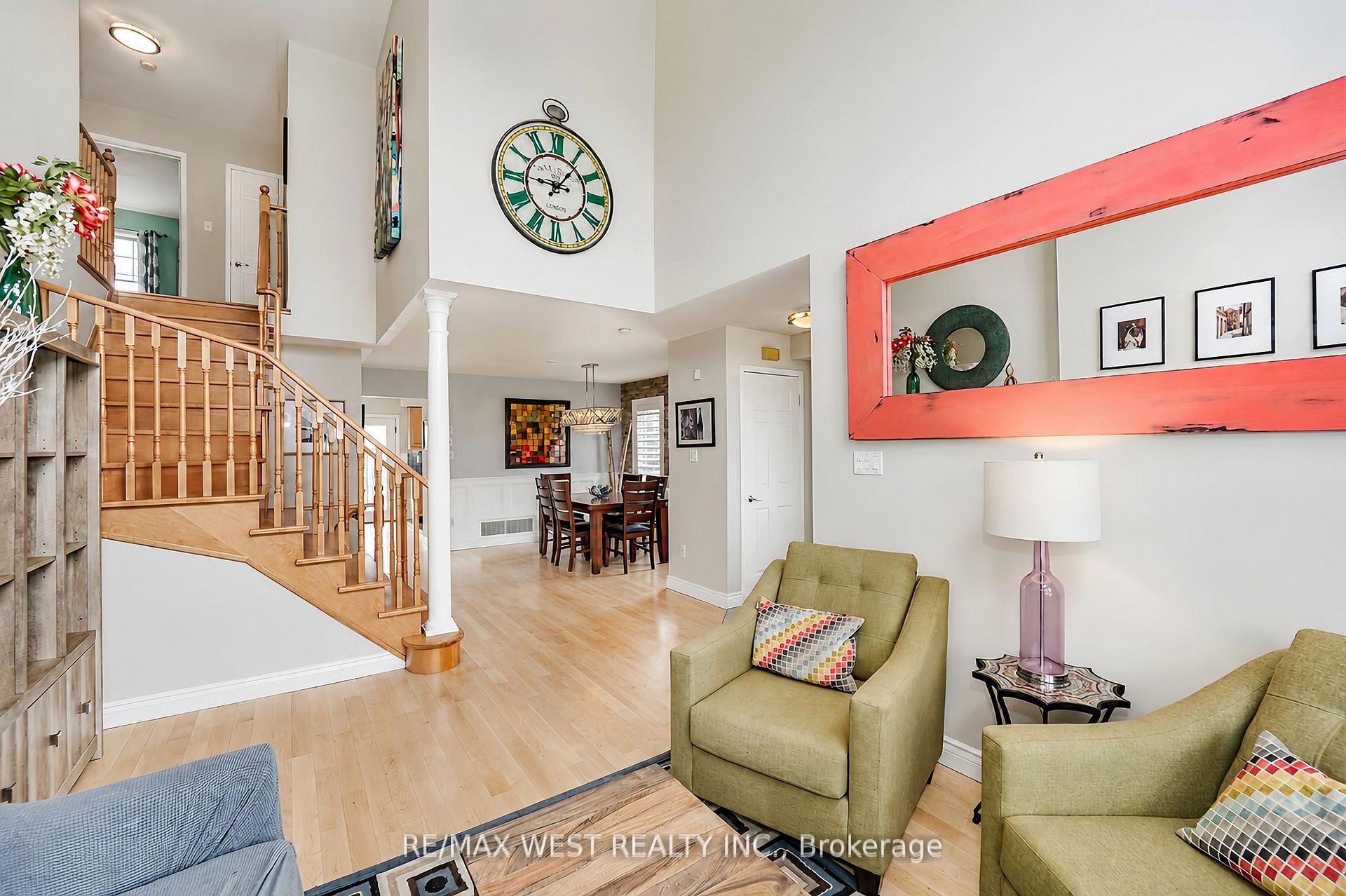 Photo 8 of 112 Handley Crescent, Ajax, South East — HOMEH