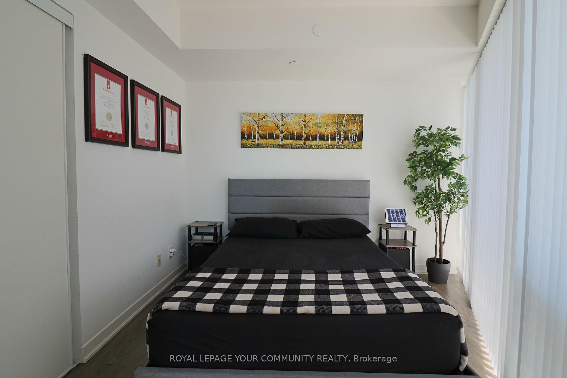Photo 7 of Unit 5207, 100 Harbour Street, Toronto, Waterfront Communities — HOMEH