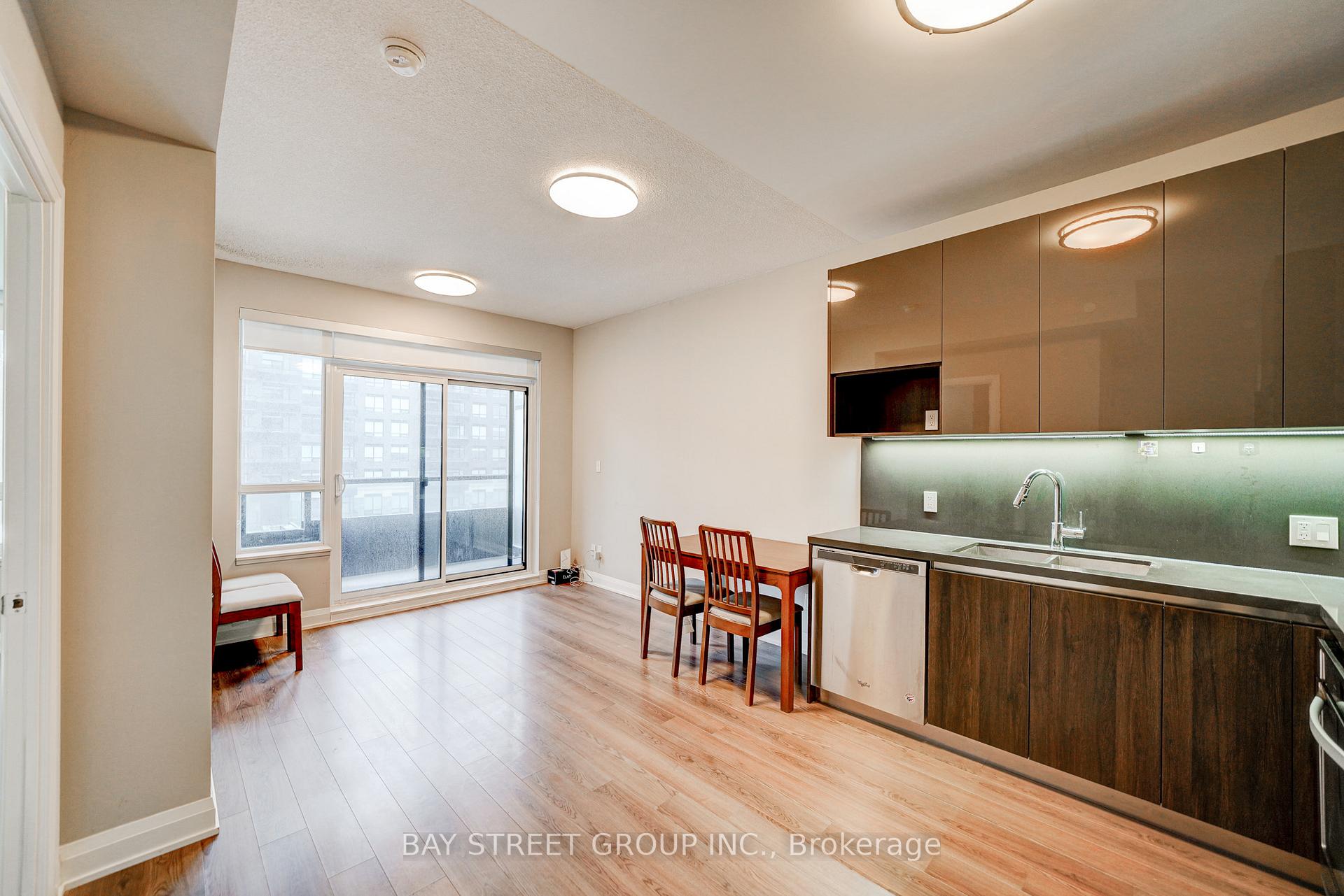 Photo 15 of Unit 531, 25 Water Walk Drive, Markham, Unionville — HOMEH