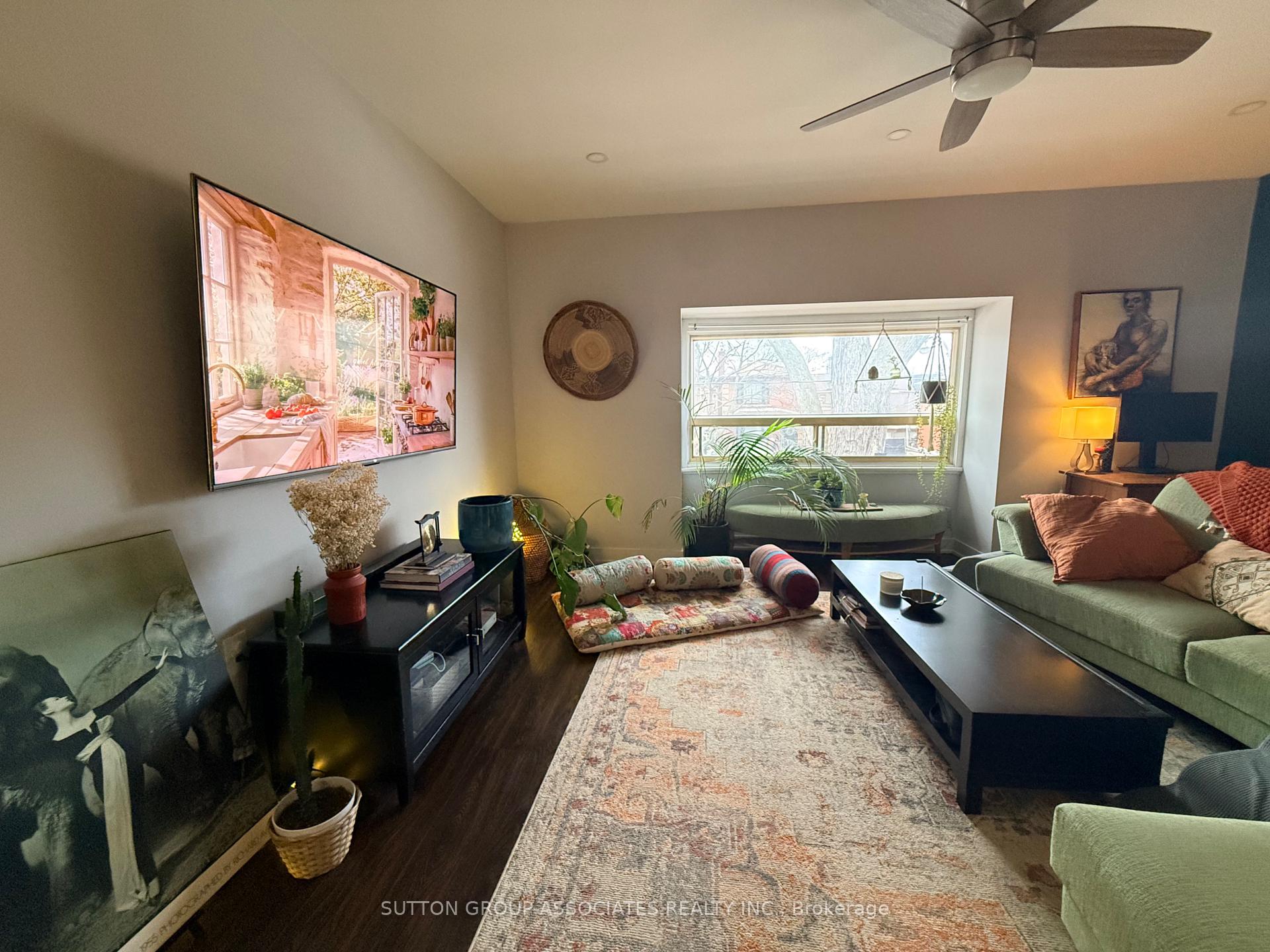 Photo 14 of Unit Upper, 544 Concord Avenue, Toronto, Dovercourt-Wallace Emerson-Junction — HOMEH