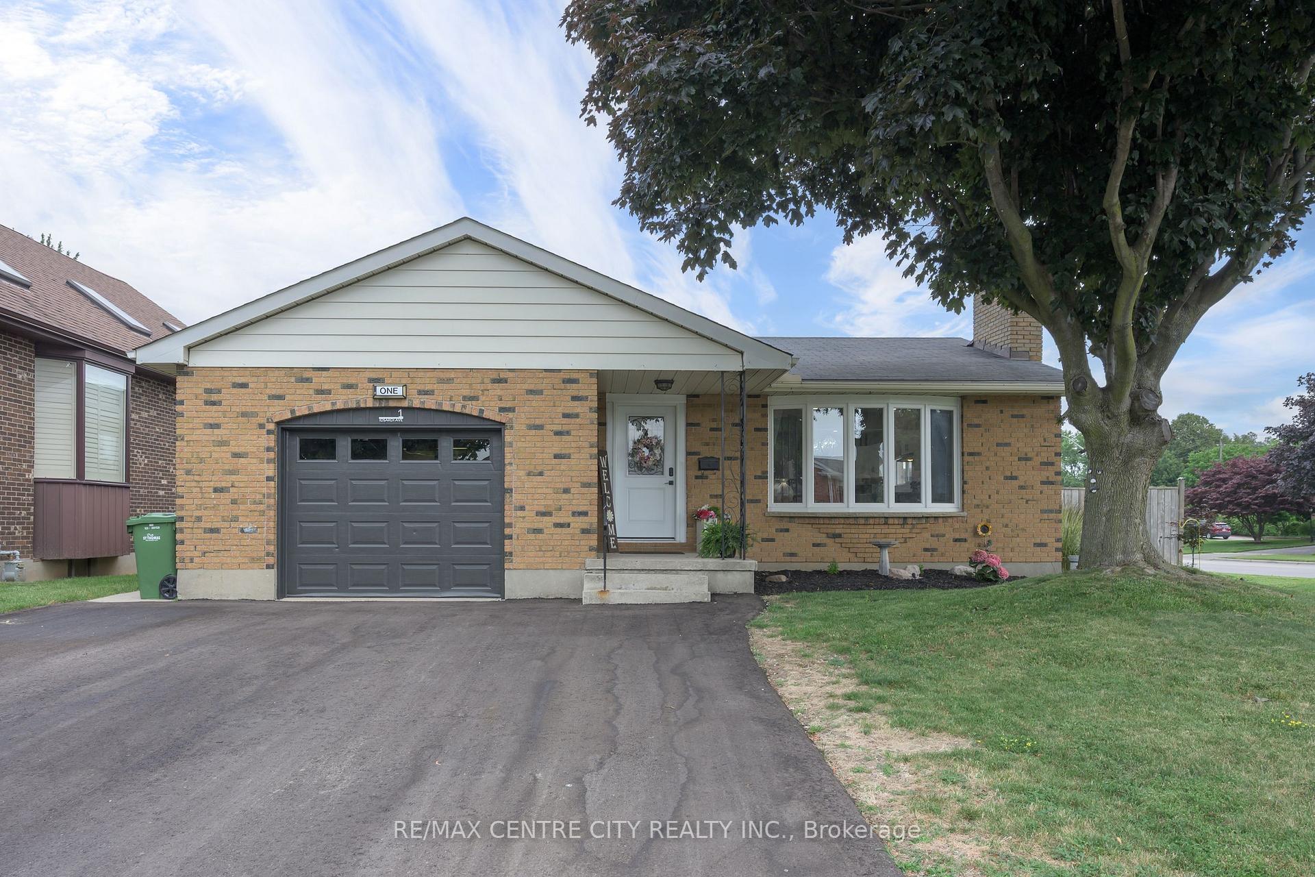 Photo 1 of 1 Idsardi Avenue, St. Thomas — HOMEH