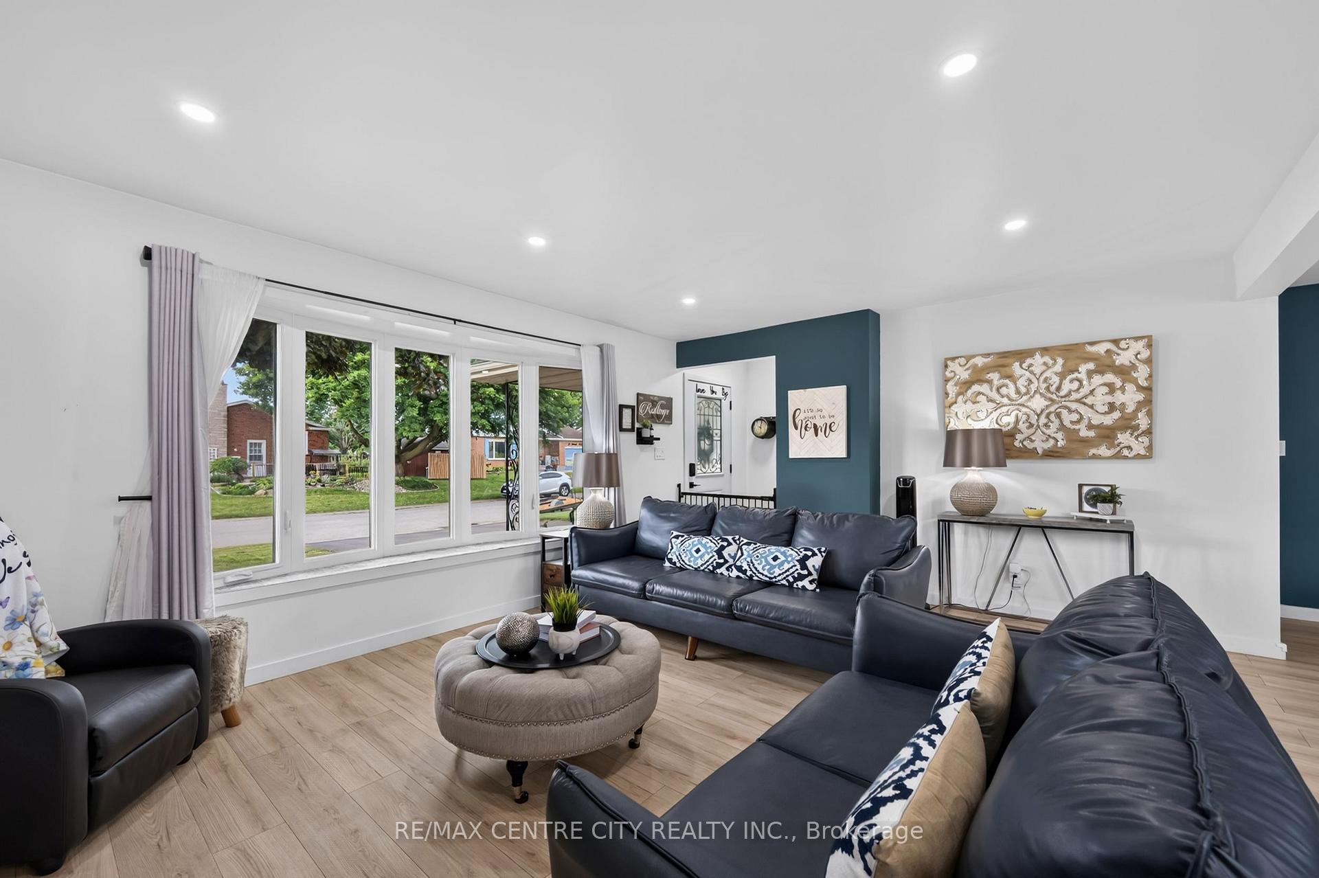Photo 17 of 1 Idsardi Avenue, St. Thomas — HOMEH