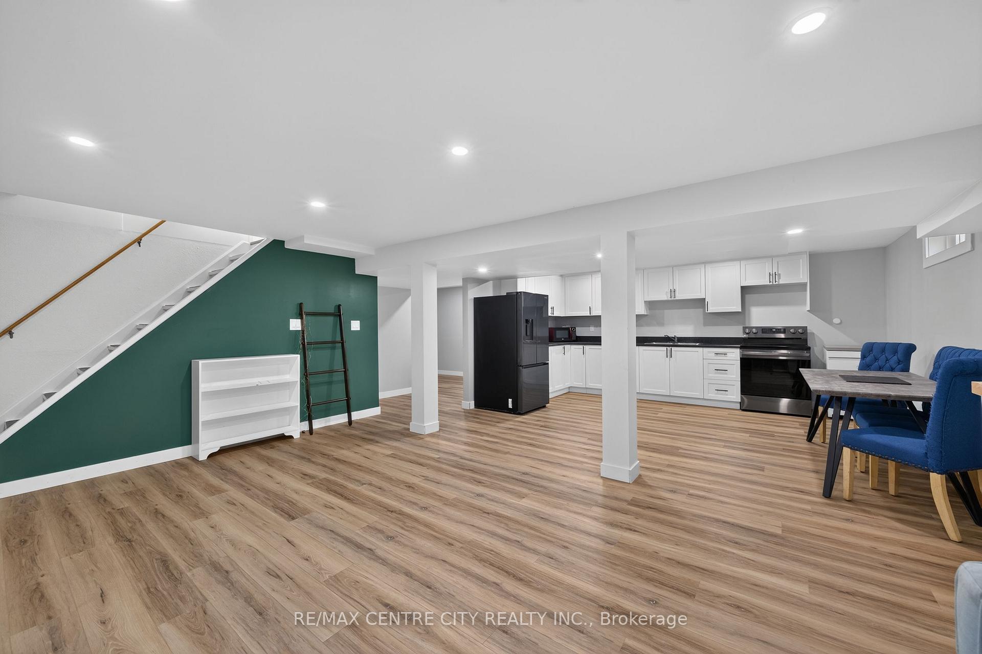 Photo 34 of 1 Idsardi Avenue, St. Thomas — HOMEH