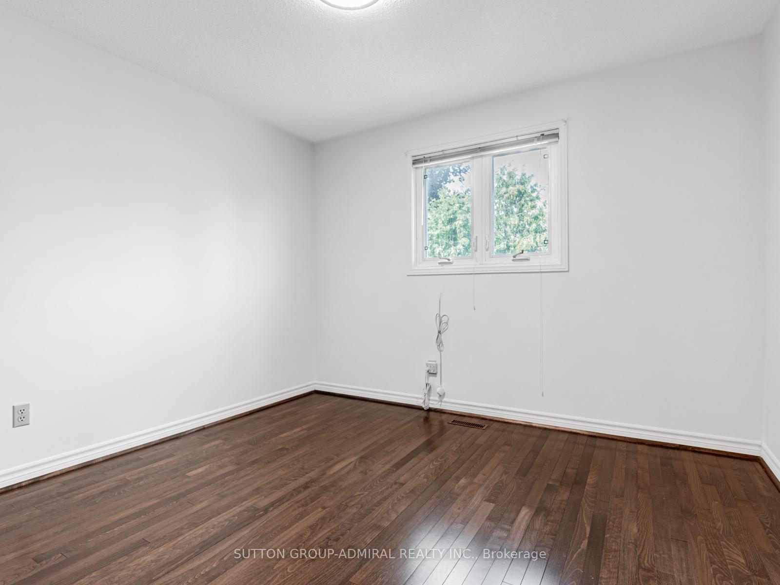 Photo 29 of 98 Rosedale Heights Drive, Vaughan, Uplands — HOMEH