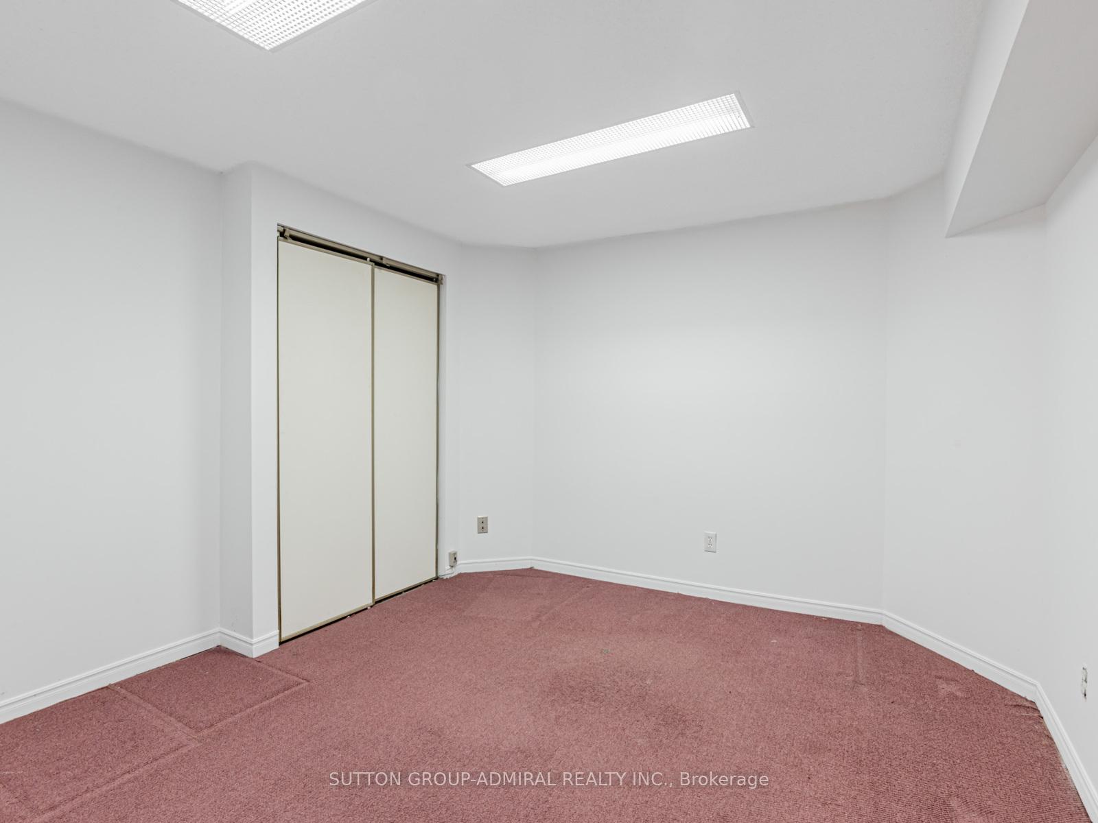 Photo 33 of 98 Rosedale Heights Drive, Vaughan, Uplands — HOMEH