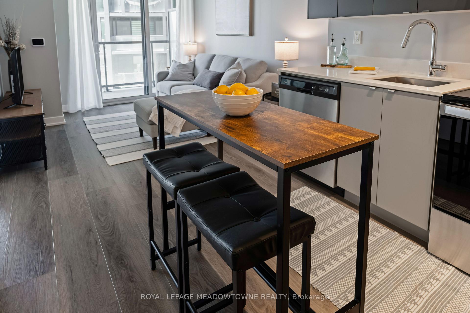 Photo 14 of Unit B602, 3200 Dakota Common, Burlington, Alton — HOMEH