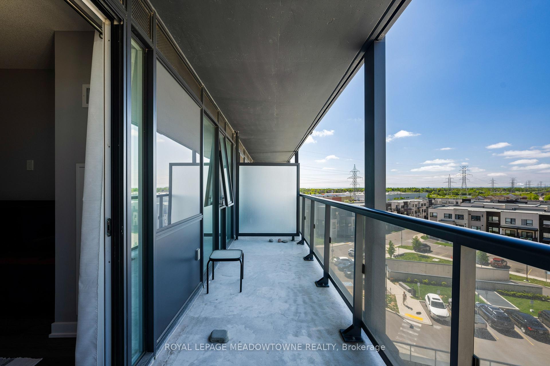 Photo 24 of Unit B602, 3200 Dakota Common, Burlington, Alton — HOMEH