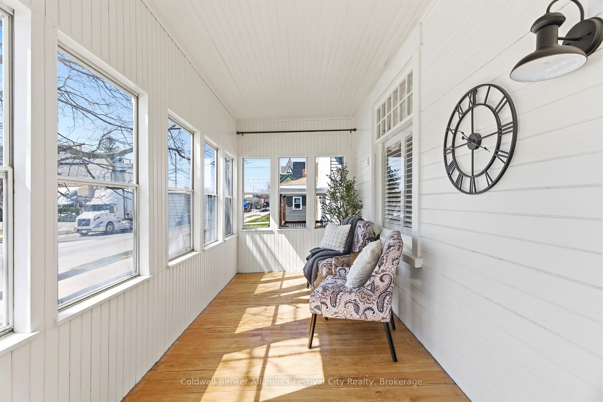 Photo 5 of 129 Ontario Street, Central Huron, Clinton — HOMEH
