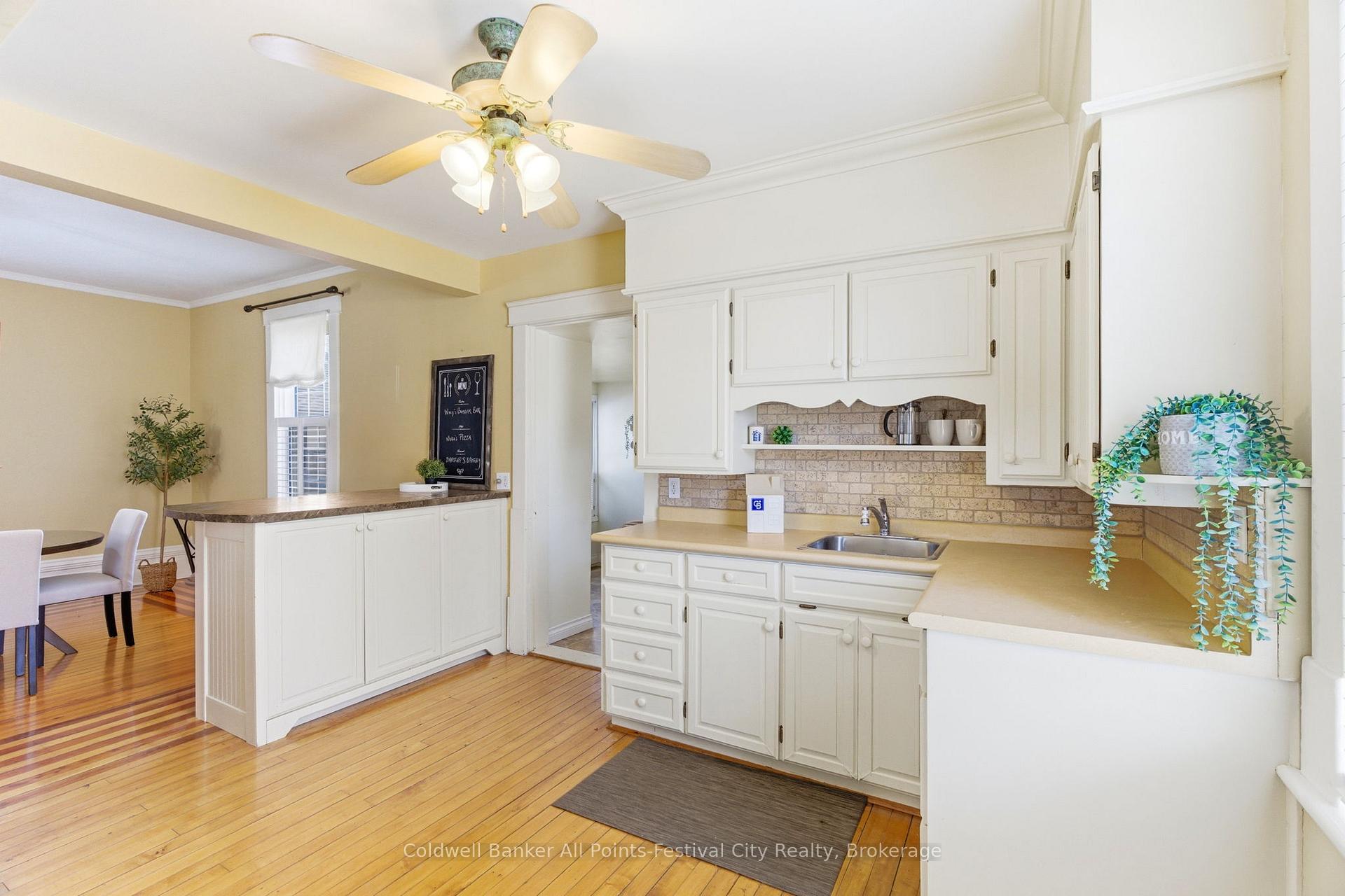 Photo 18 of 129 Ontario Street, Central Huron, Clinton — HOMEH