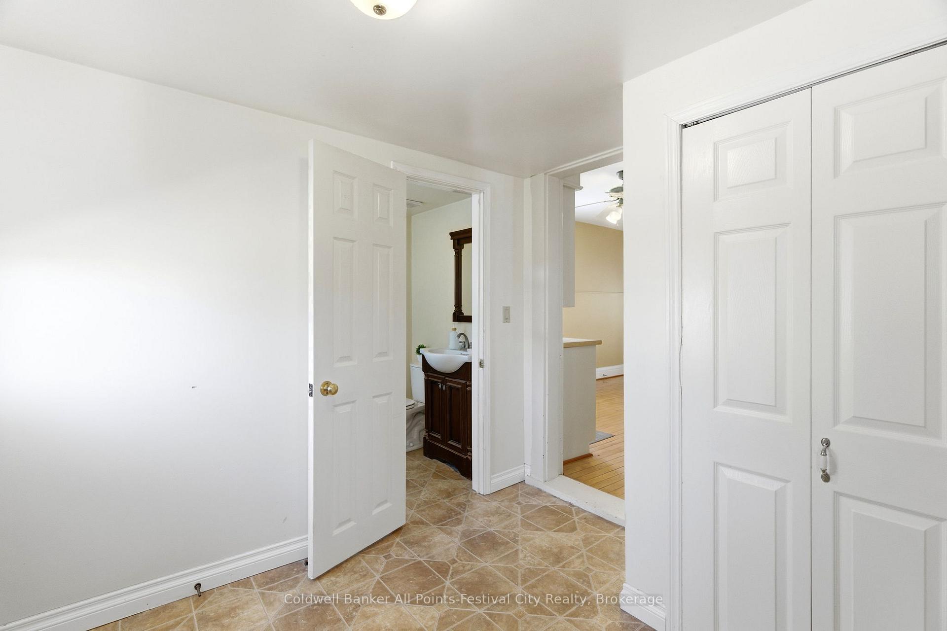 Photo 21 of 129 Ontario Street, Central Huron, Clinton — HOMEH