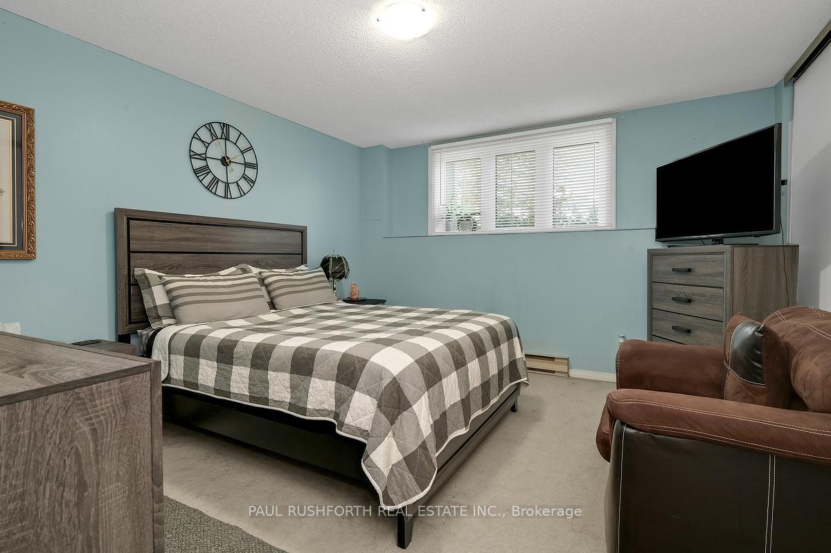 Photo 14 of 362 Briston Private, Ottawa, Hunt Club Park — HOMEH