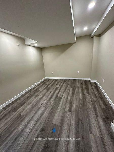 Photo 14 of 1 Esplanade Road, Brampton, Southgate — HOMEH