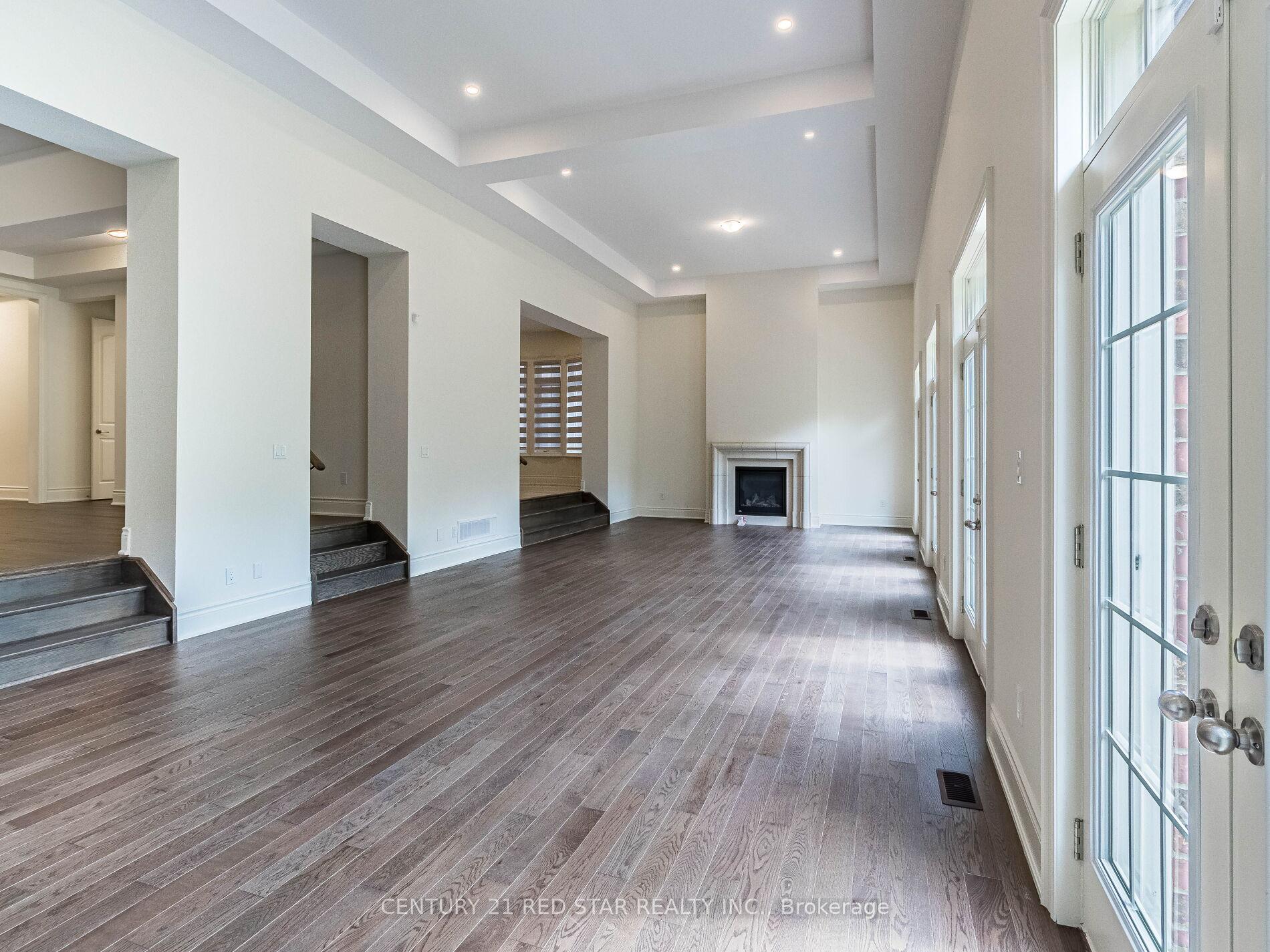Photo 7 of 192 Farrell Road, Vaughan, Patterson — HOMEH