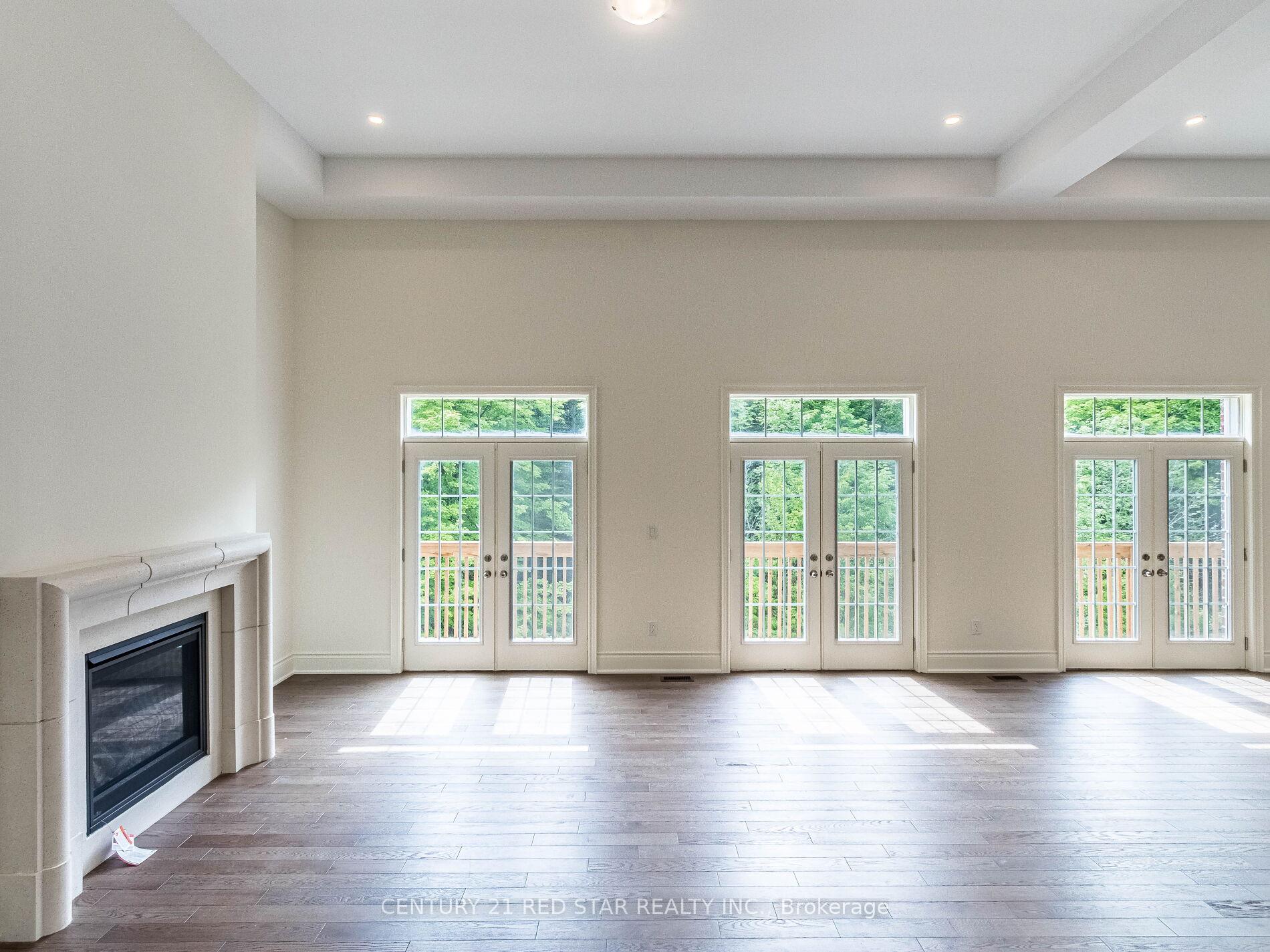 Photo 8 of 192 Farrell Road, Vaughan, Patterson — HOMEH