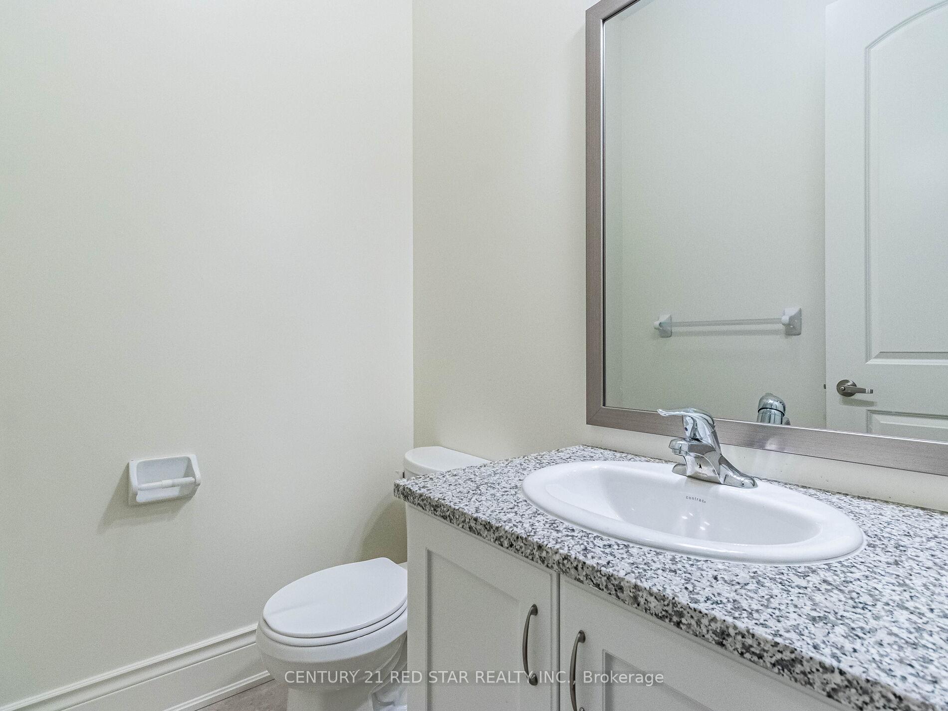 Photo 12 of 192 Farrell Road, Vaughan, Patterson — HOMEH