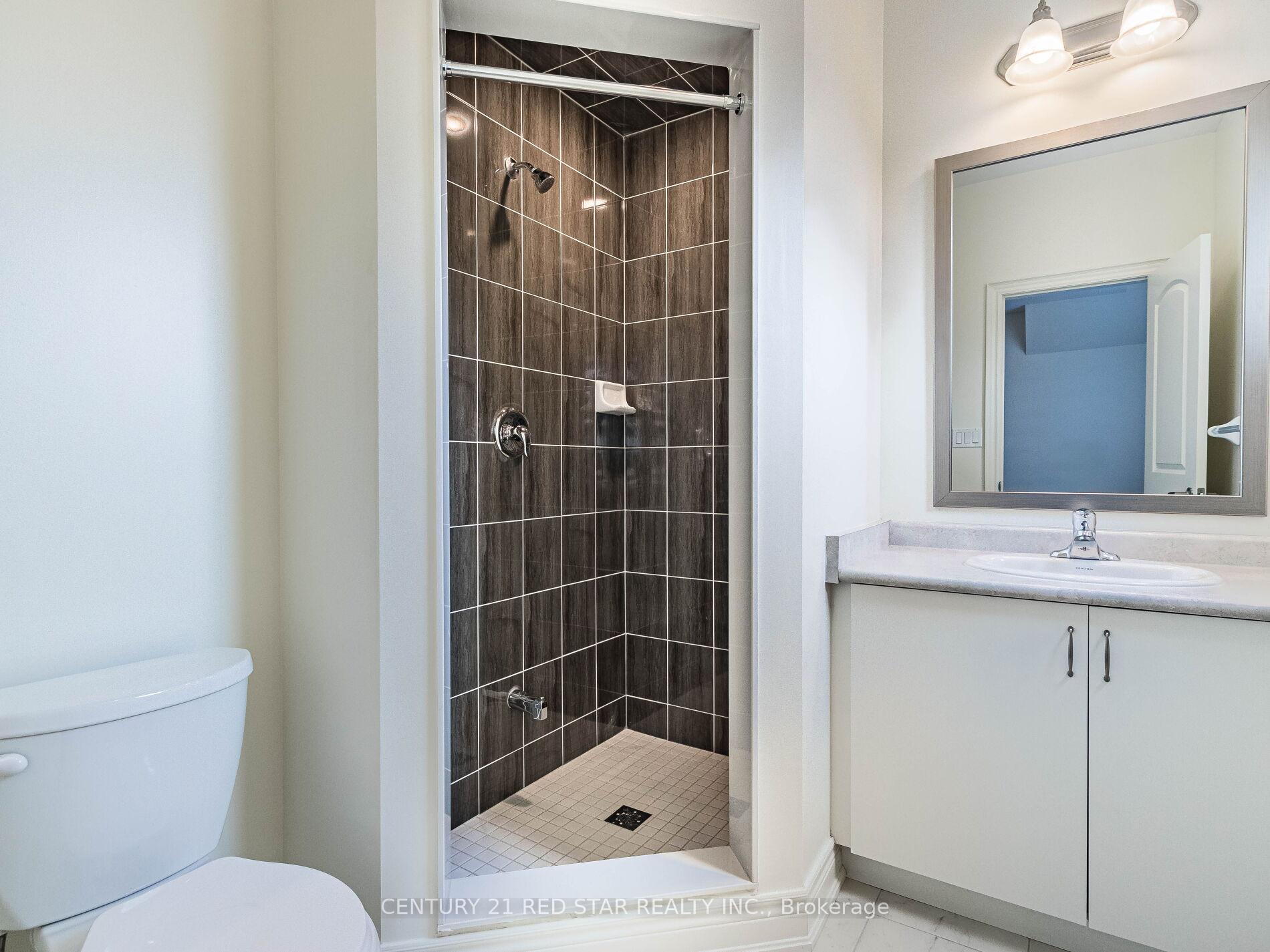 Photo 14 of 192 Farrell Road, Vaughan, Patterson — HOMEH