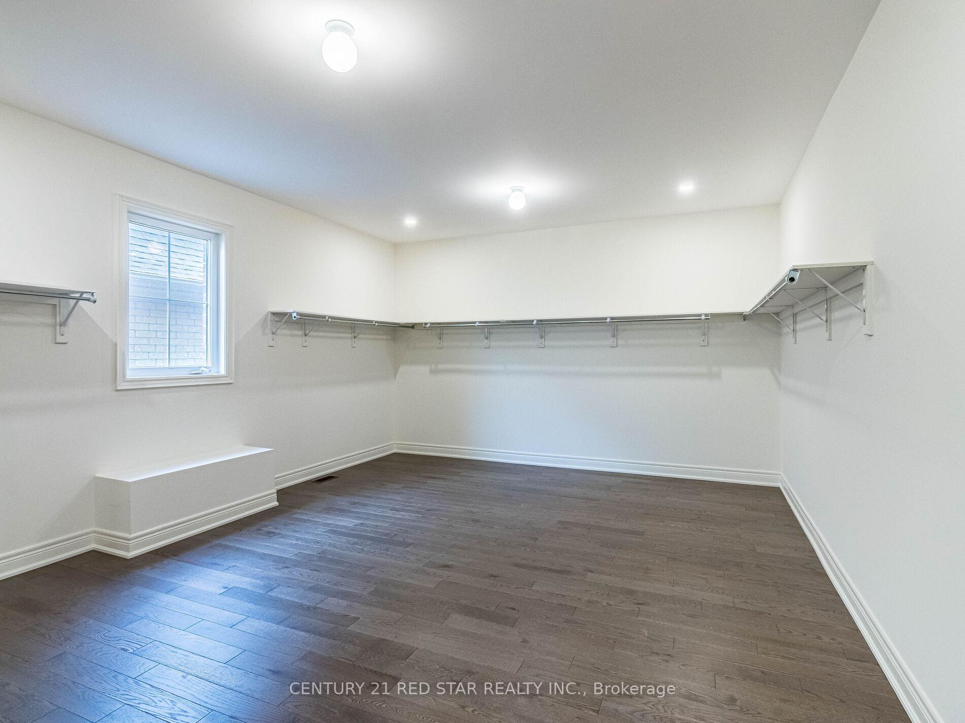 Photo 24 of 192 Farrell Road, Vaughan, Patterson — HOMEH