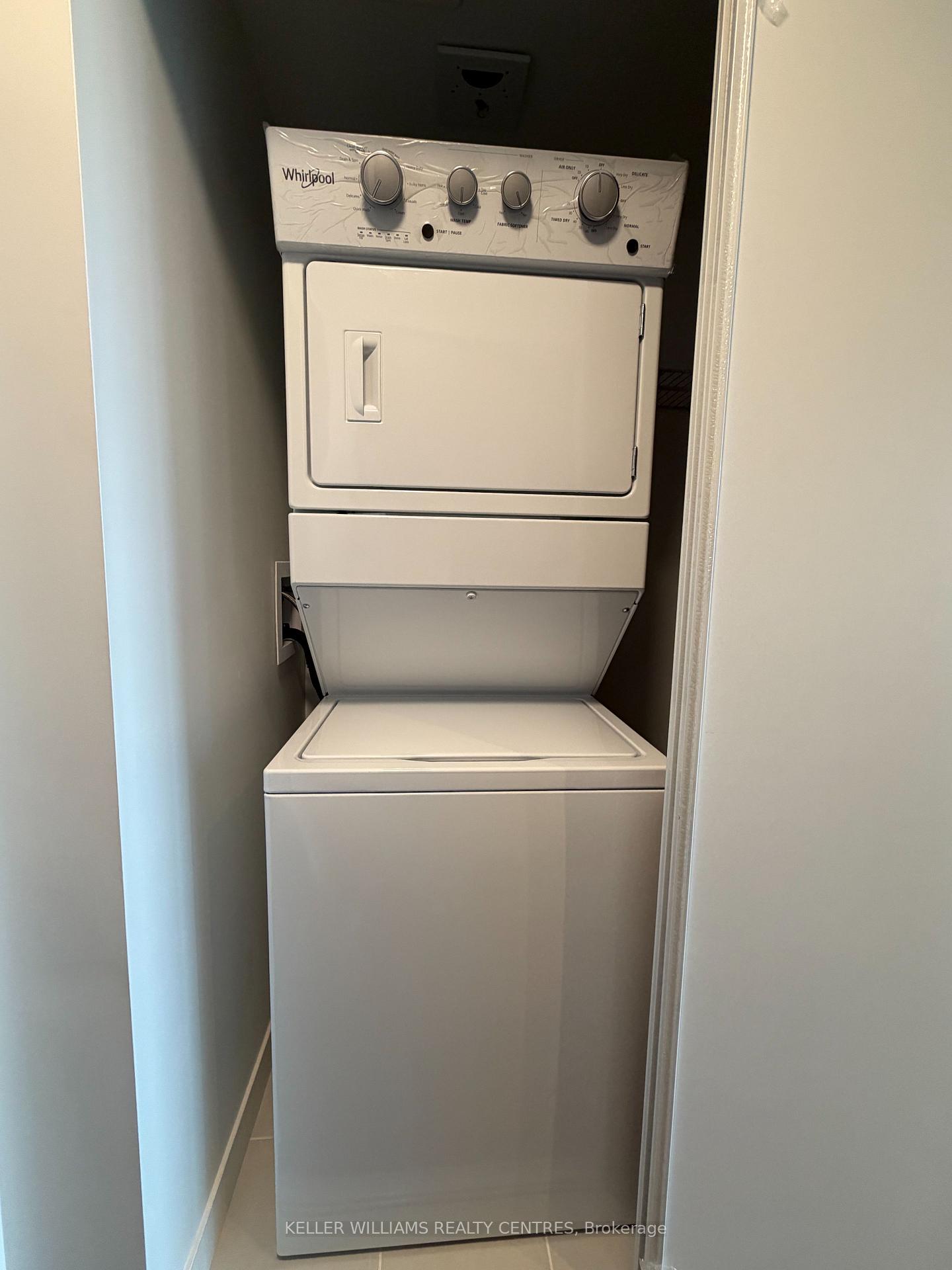 Photo 11 of Unit 405, 4878 Powers Common, Burlington, Alton — HOMEH