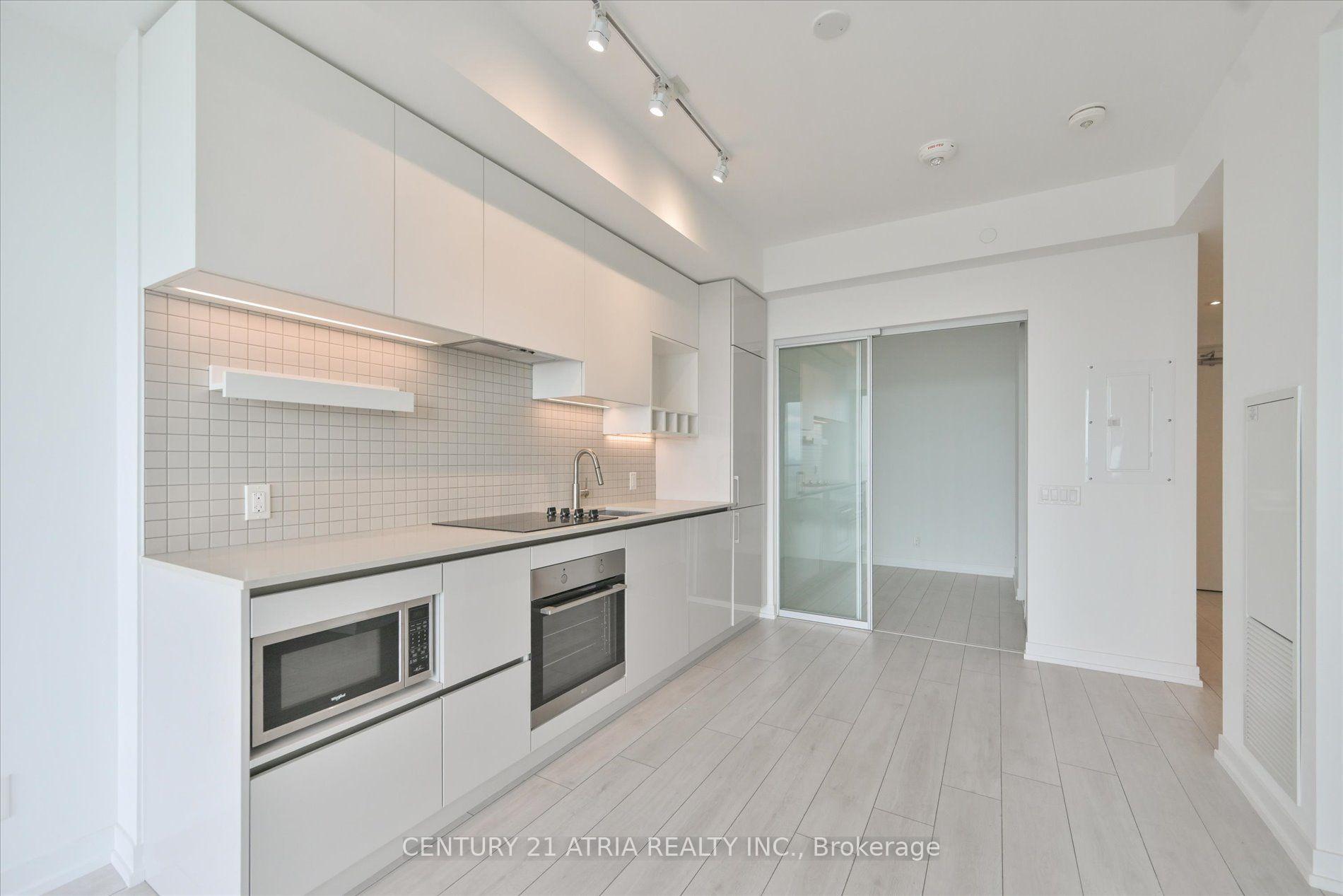 Photo 6 of Unit 4006, 5 Buttermill Avenue, Vaughan, Vaughan Corporate Centre — HOMEH