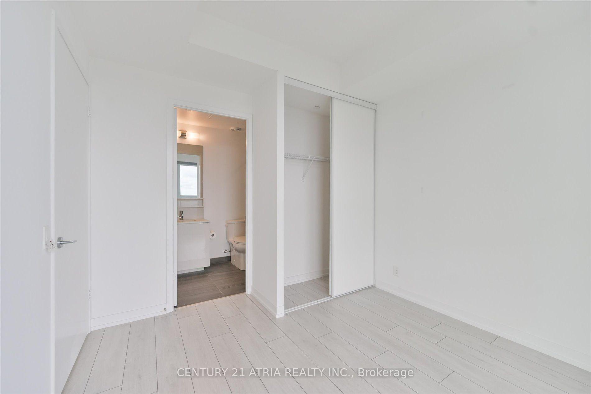 Photo 10 of Unit 4006, 5 Buttermill Avenue, Vaughan, Vaughan Corporate Centre — HOMEH