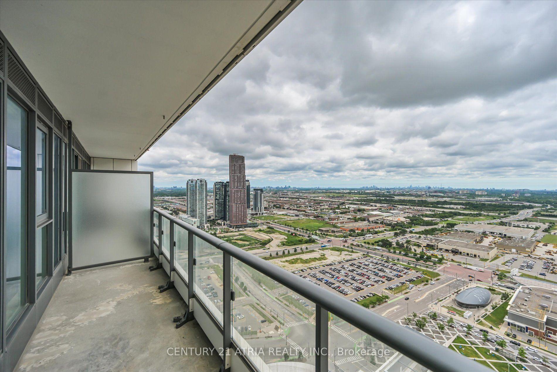 Photo 17 of Unit 4006, 5 Buttermill Avenue, Vaughan, Vaughan Corporate Centre — HOMEH
