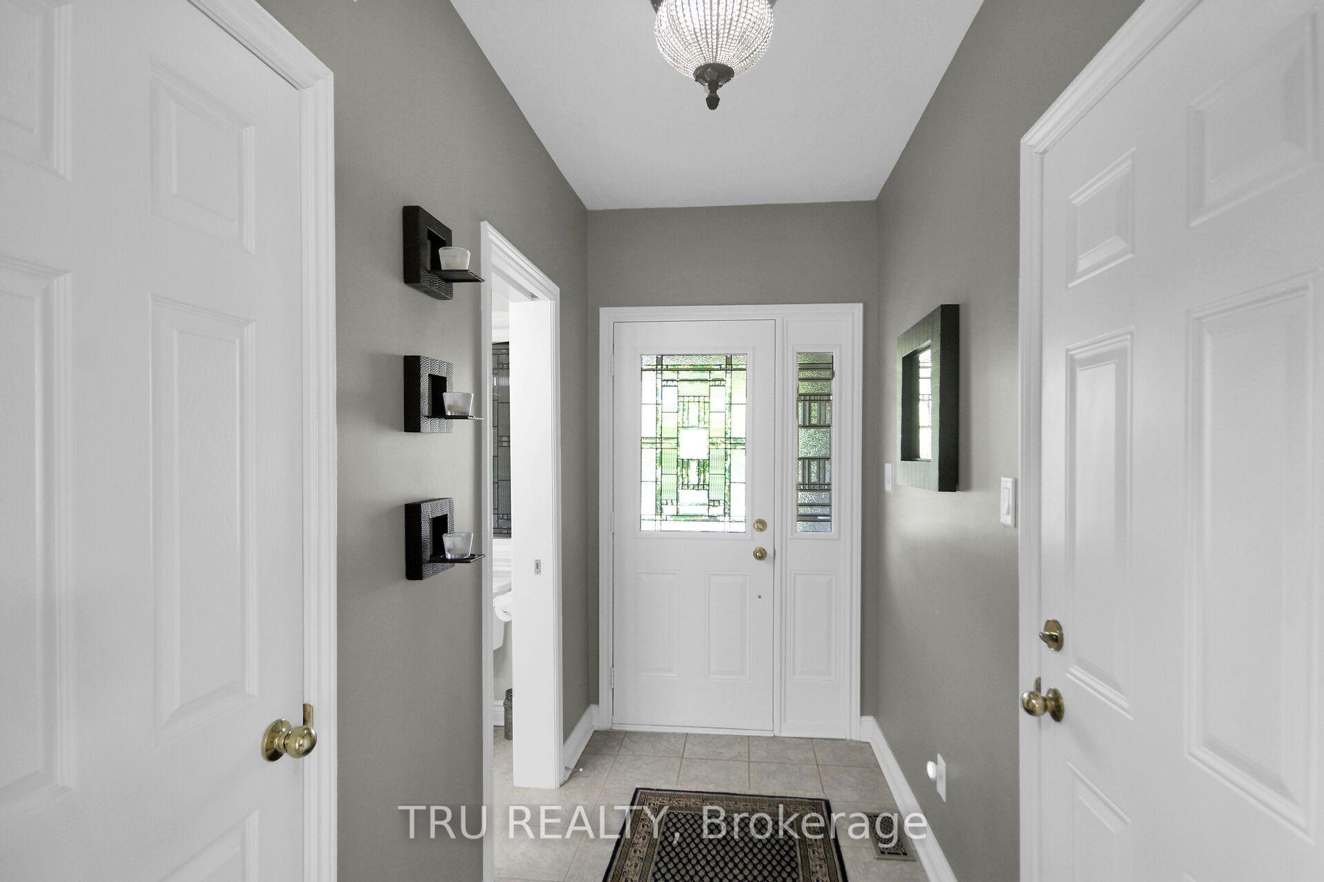 Photo 4 of 109 Braddock Private, Ottawa, Barrhaven - Stonebridge — HOMEH