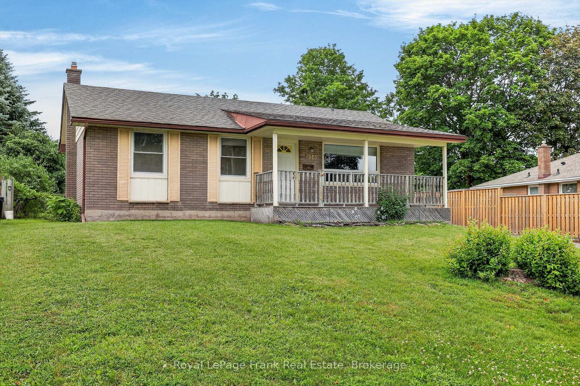 Photo 2 of 958 St Pauls Street, Peterborough, Northcrest Ward 5 — HOMEH