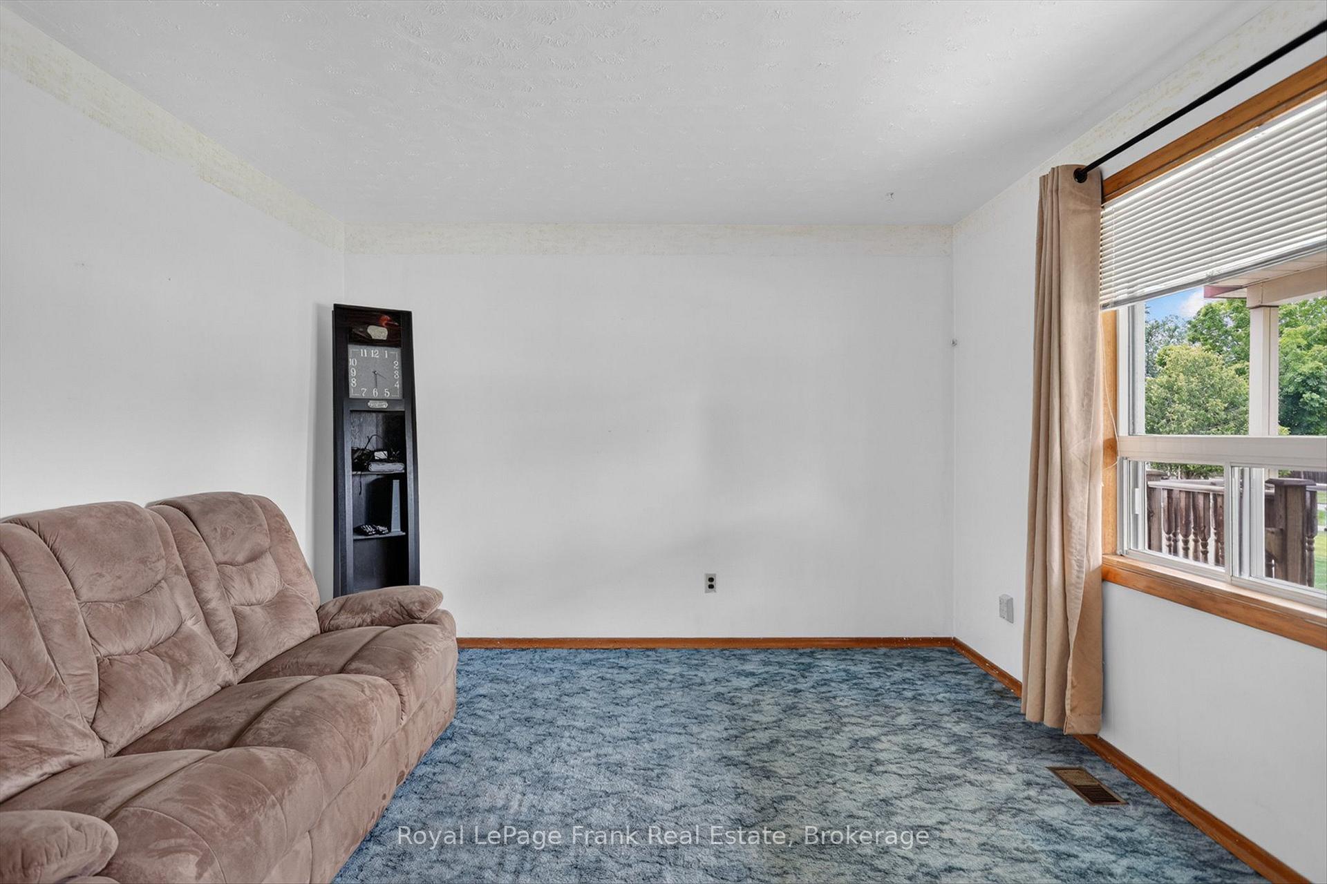 Photo 6 of 958 St Pauls Street, Peterborough, Northcrest Ward 5 — HOMEH