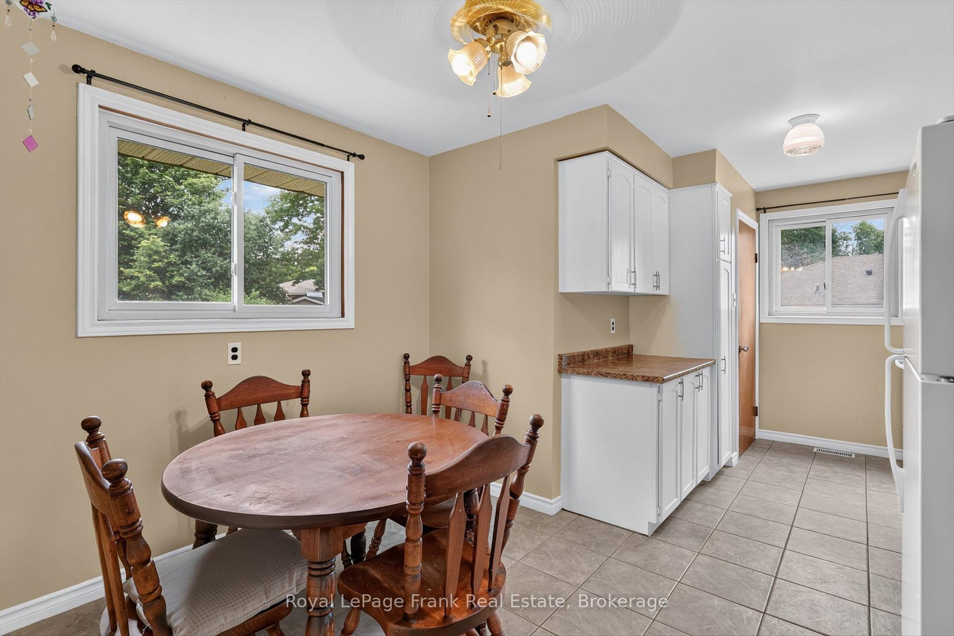 Photo 9 of 958 St Pauls Street, Peterborough, Northcrest Ward 5 — HOMEH