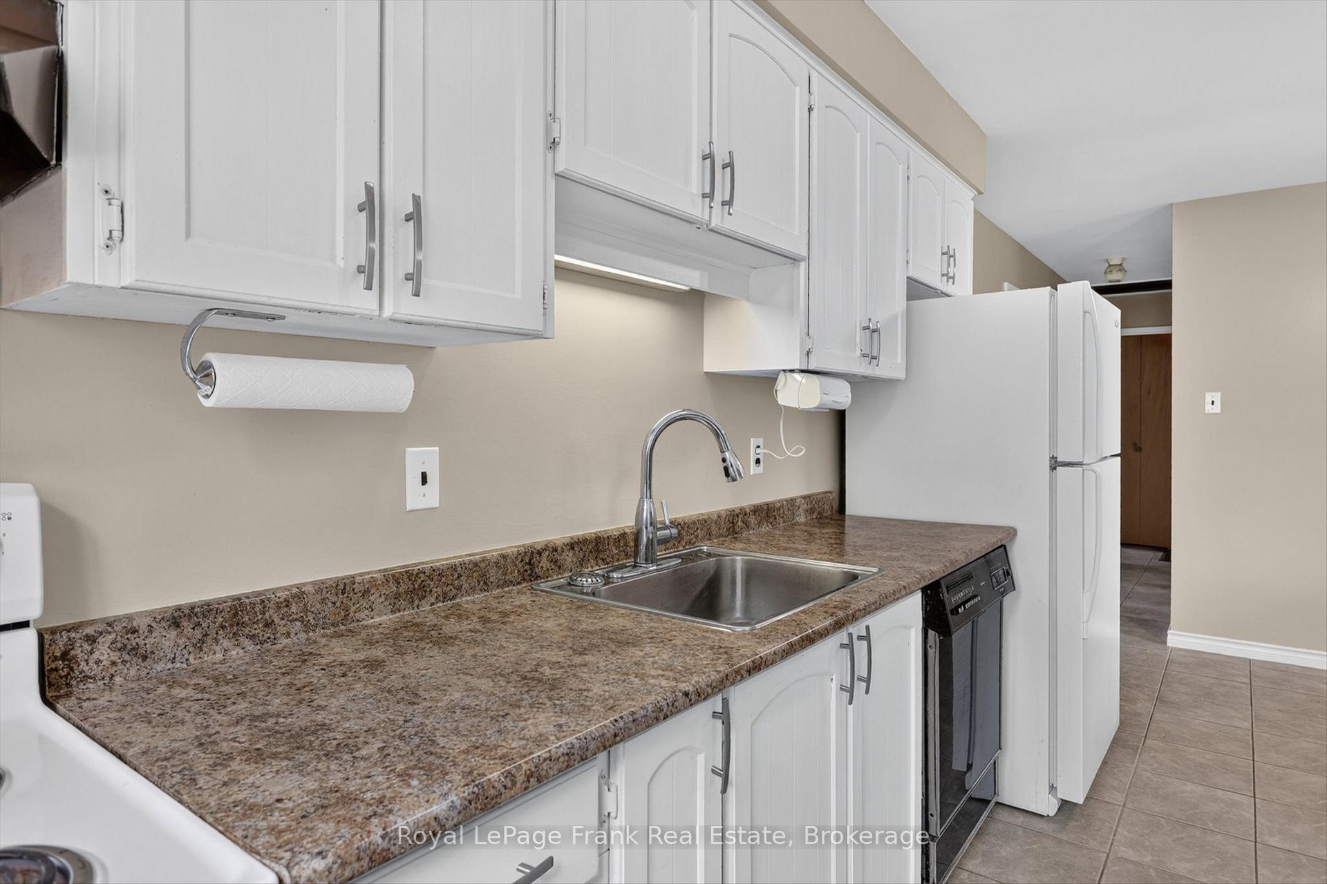 Photo 13 of 958 St Pauls Street, Peterborough, Northcrest Ward 5 — HOMEH