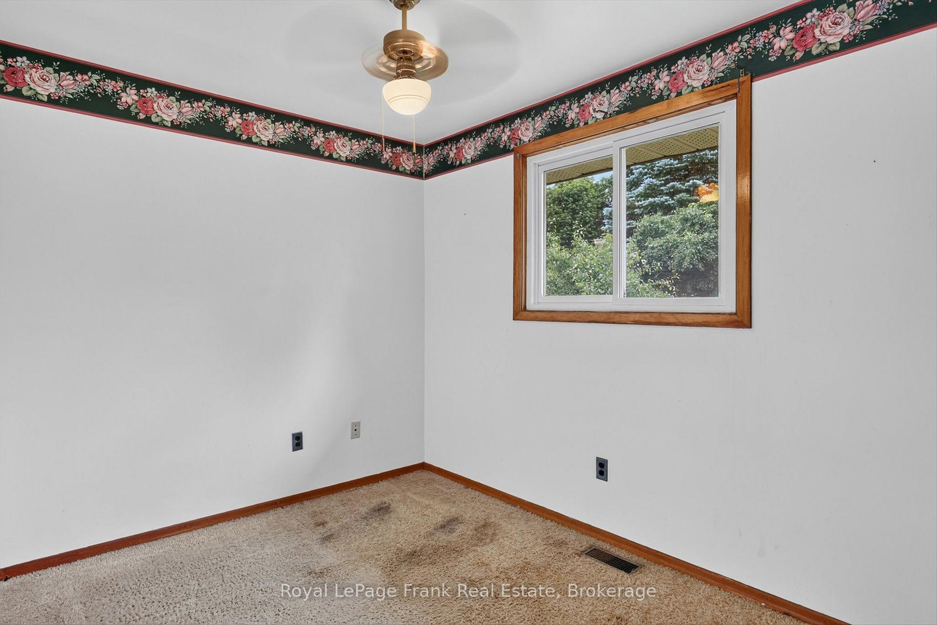 Photo 23 of 958 St Pauls Street, Peterborough, Northcrest Ward 5 — HOMEH