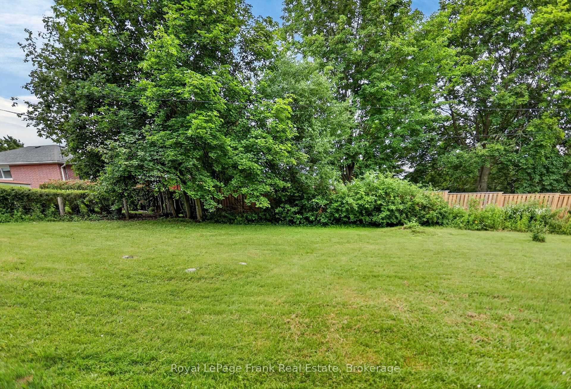 Photo 40 of 958 St Pauls Street, Peterborough, Northcrest Ward 5 — HOMEH